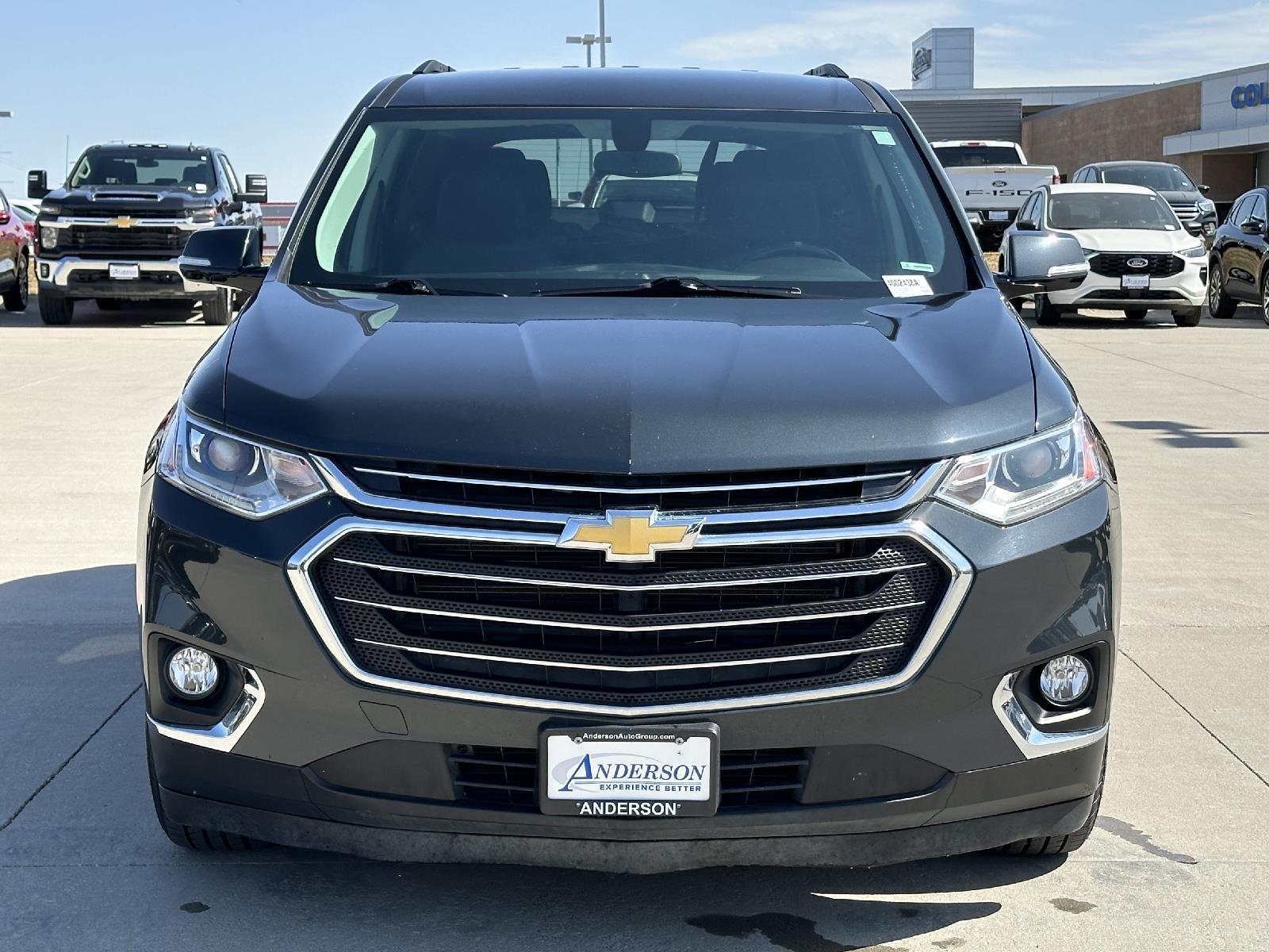 Used 2019 Chevrolet Traverse LT Cloth SUV for sale in Lincoln NE