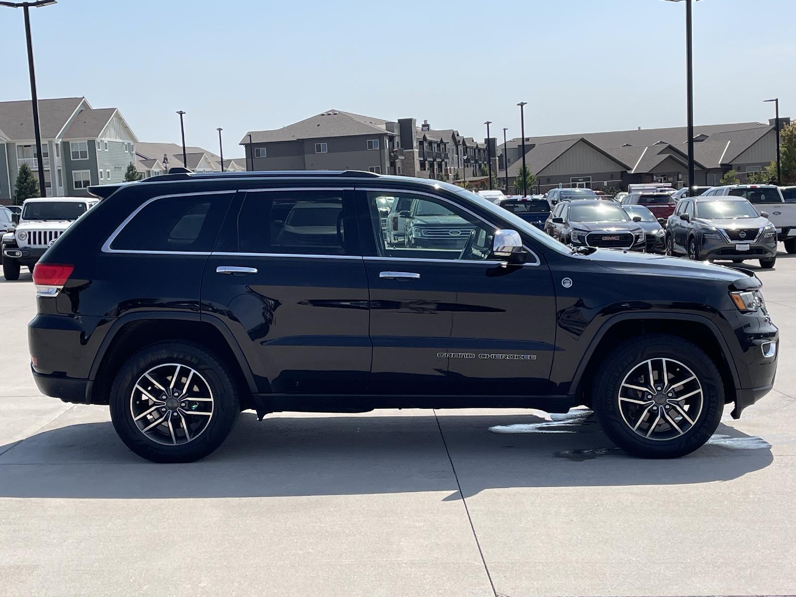 Used 2019 Jeep Grand Cherokee Limited SUV for sale in Lincoln NE