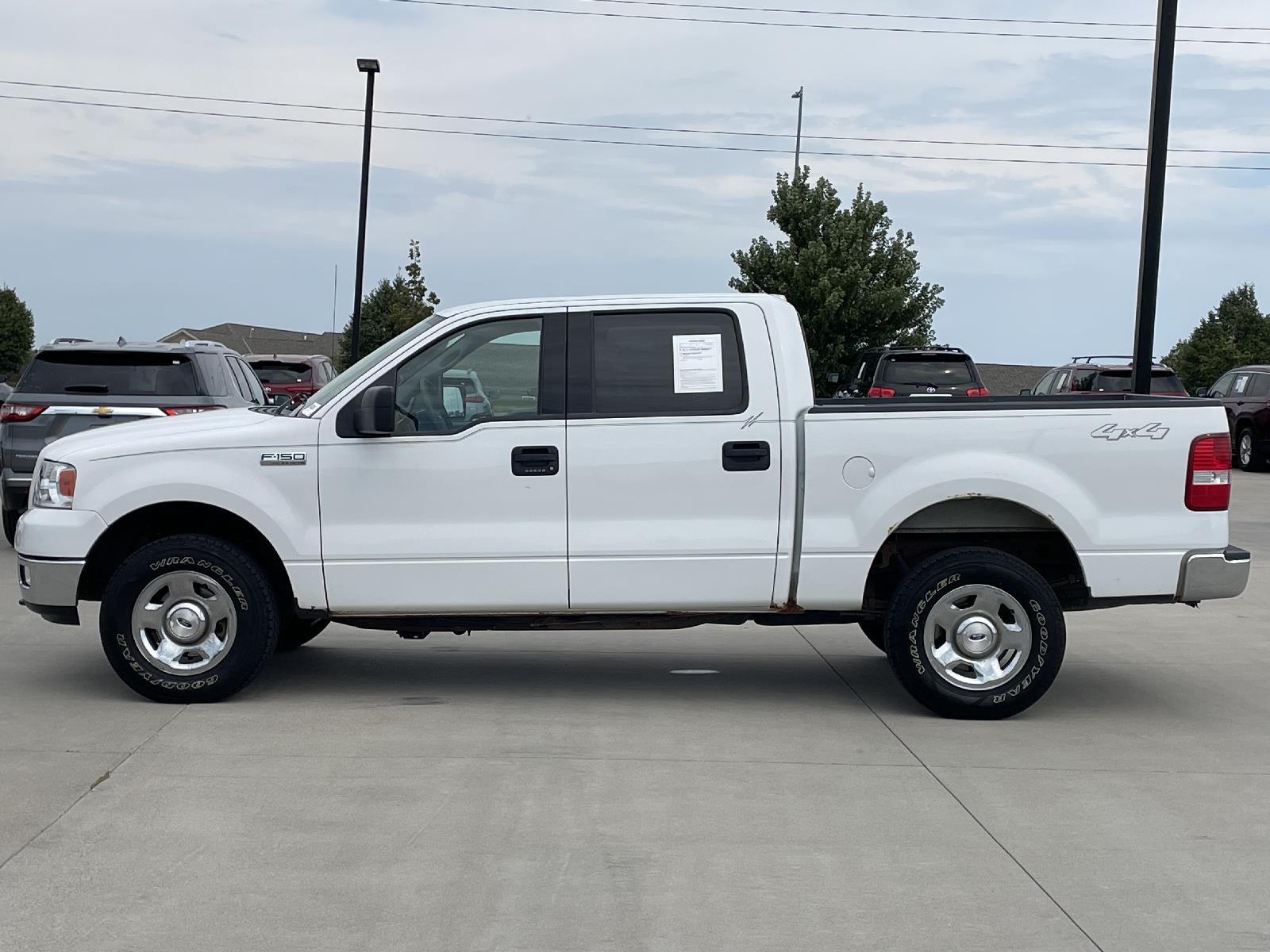 Used 2004 Ford F-150 XLT Crew Cab Truck for sale in Lincoln NE