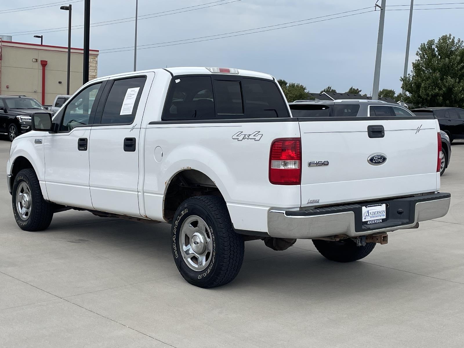 Used 2004 Ford F-150 XLT Crew Cab Truck for sale in Lincoln NE