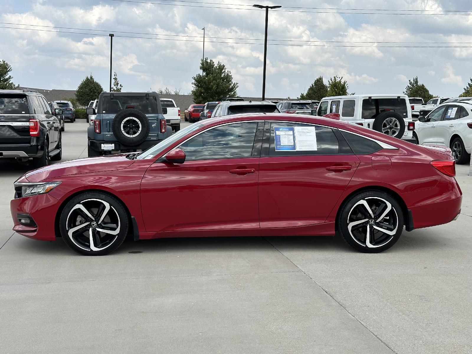 Used 2019 Honda Accord Sedan Sport 2.0T Sedan for sale in Lincoln NE