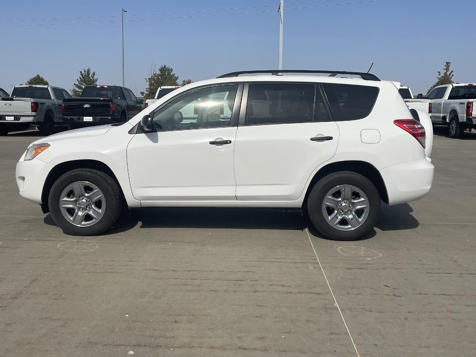 Used 2009 Toyota RAV4  4 door for sale in Lincoln NE