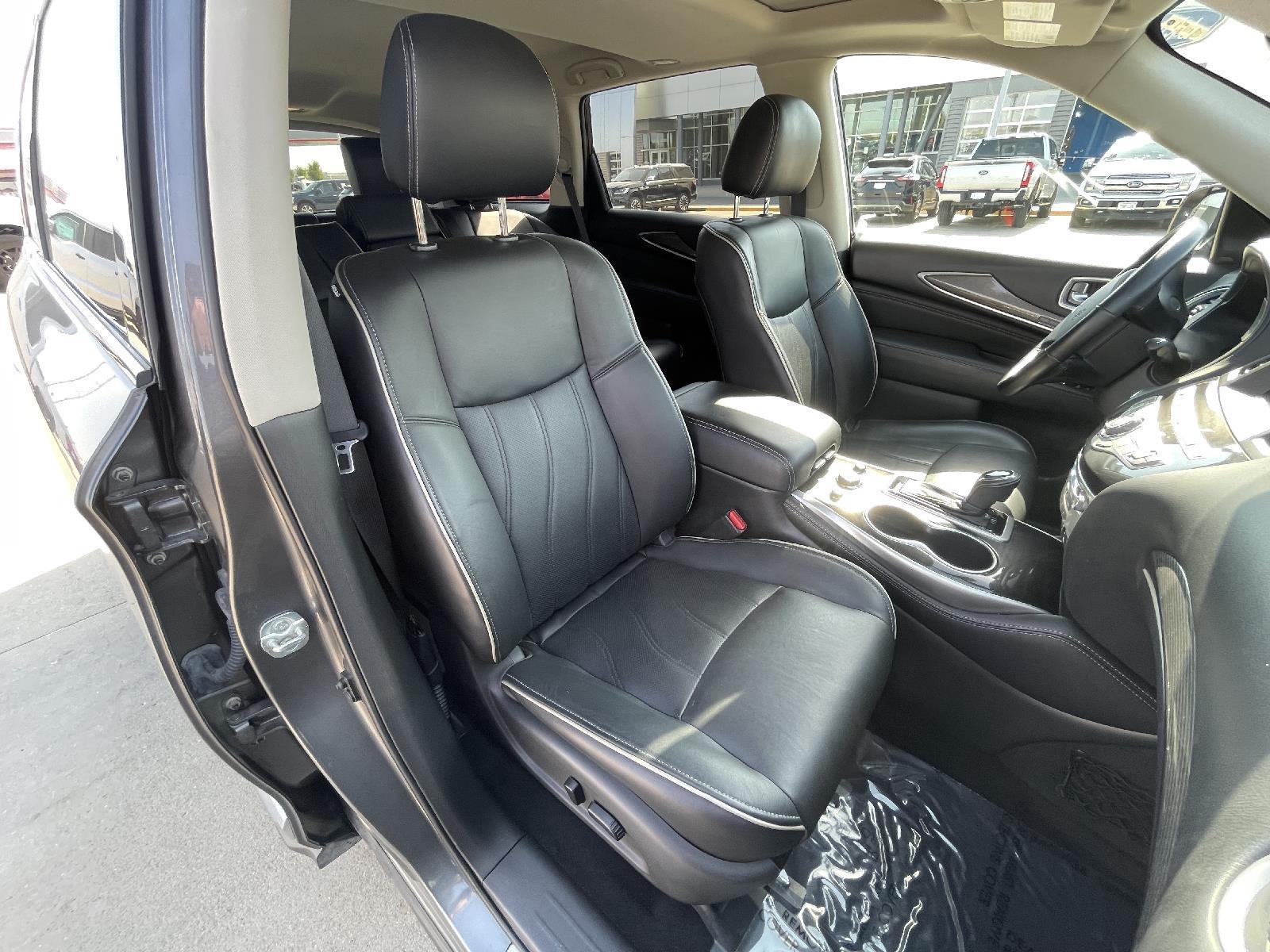 Used 2019 INFINITI QX60 LUXE SUV for sale in Lincoln NE