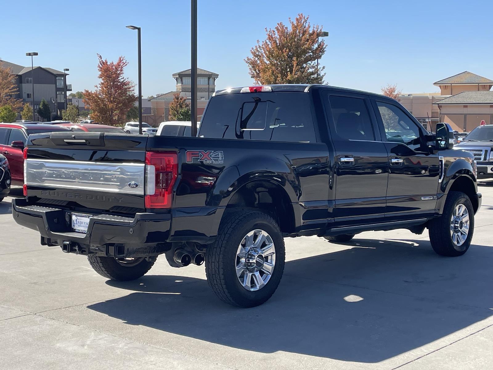 Used 2018 Ford Super Duty F-350 SRW Platinum Crew Cab Truck for sale in Lincoln NE