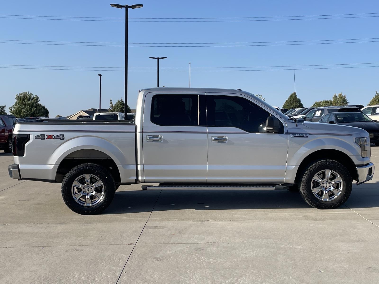 Used 2015 Ford F-150 XLT Crew Cab Truck for sale in Lincoln NE