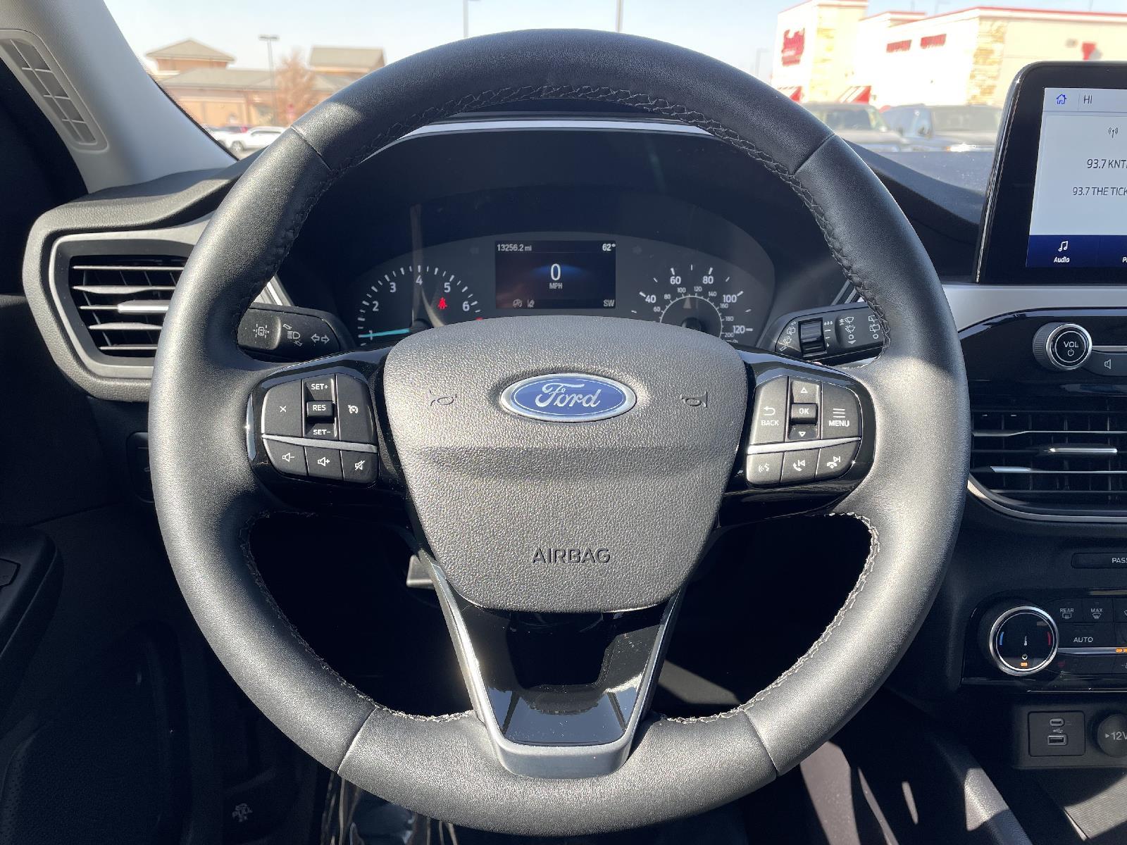 Used 2022 Ford Escape SE SUV for sale in Lincoln NE