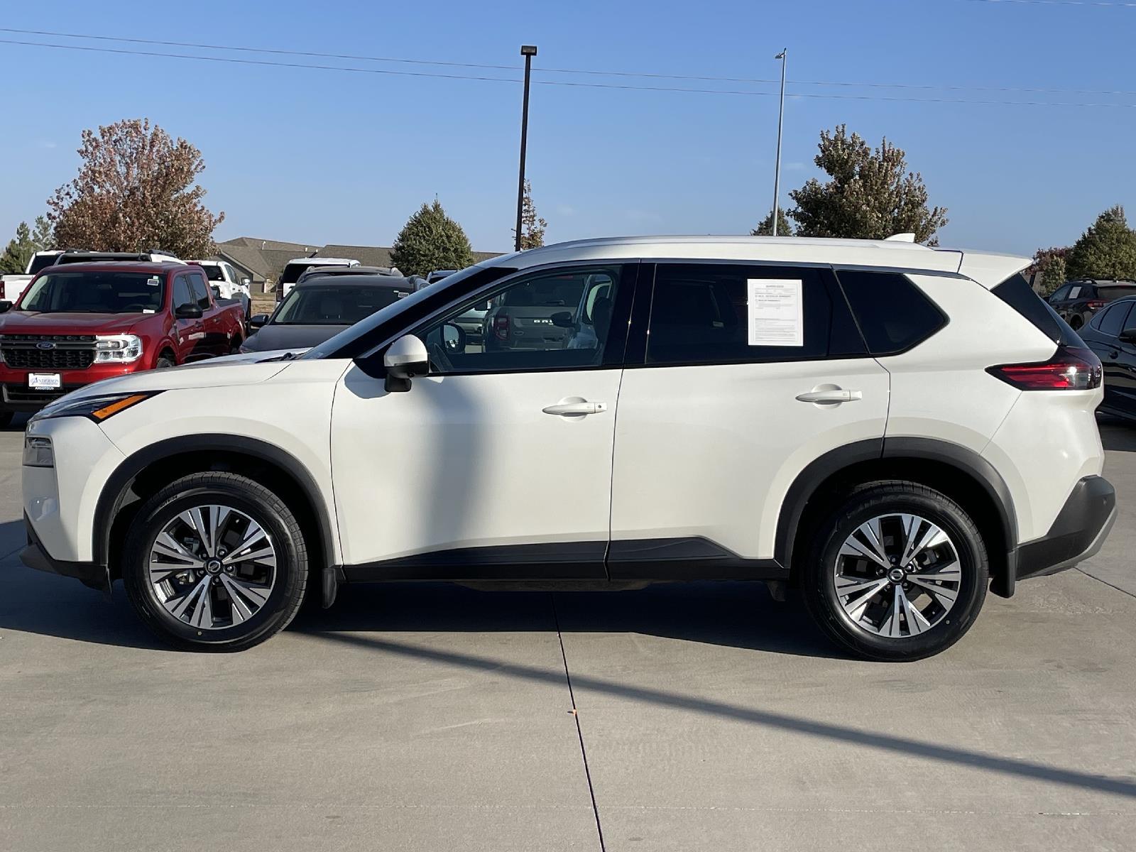 Used 2021 Nissan Rogue SV SUV for sale in Lincoln NE