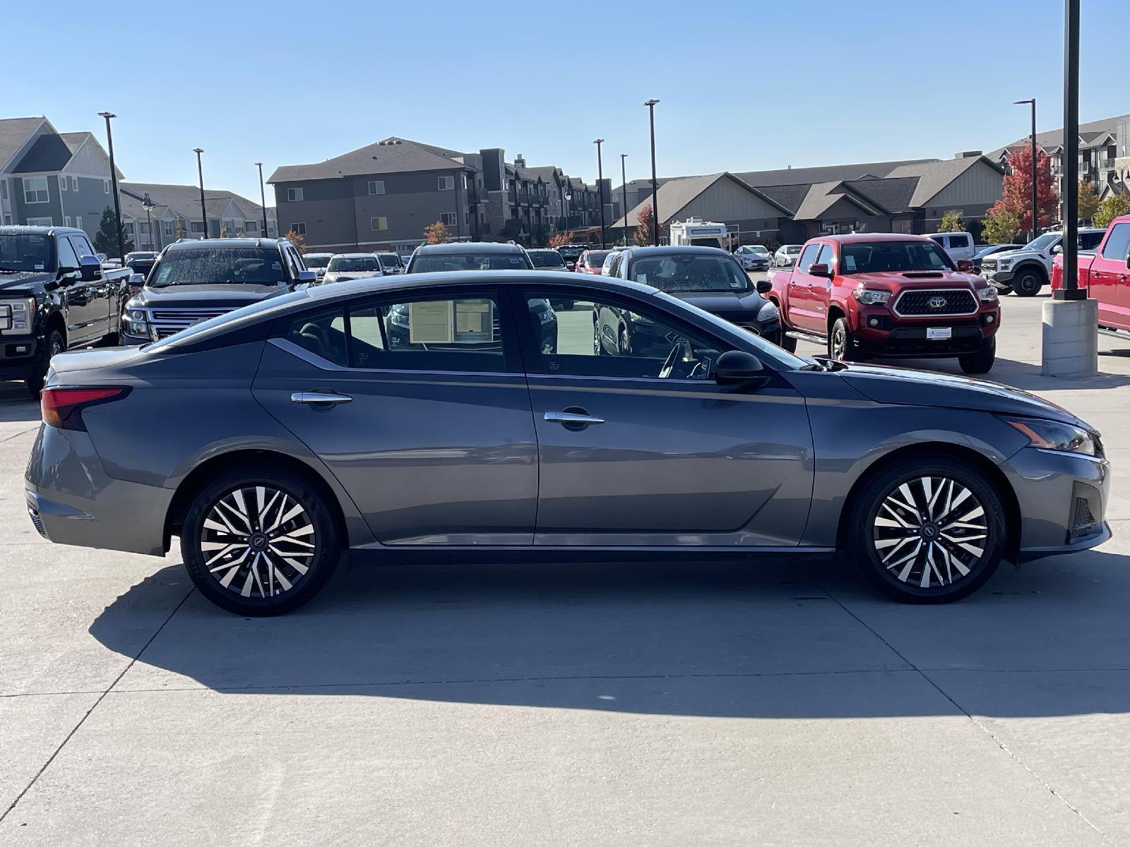 Used 2024 Nissan Altima 2.5 SV Sedan for sale in Lincoln NE