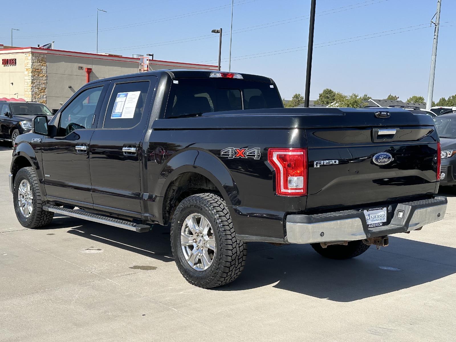 Used 2015 Ford F-150 XLT Crew Cab Truck for sale in Lincoln NE