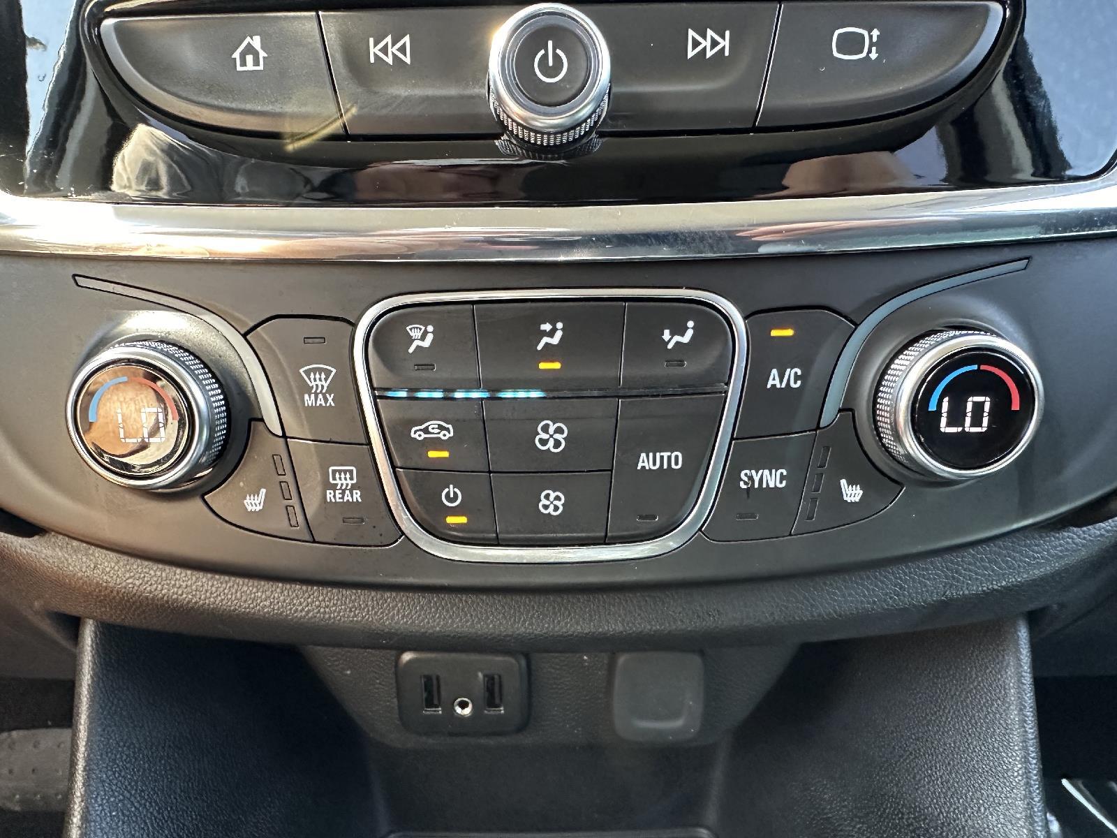 Used 2019 Chevrolet Traverse LT Cloth SUV for sale in Lincoln NE