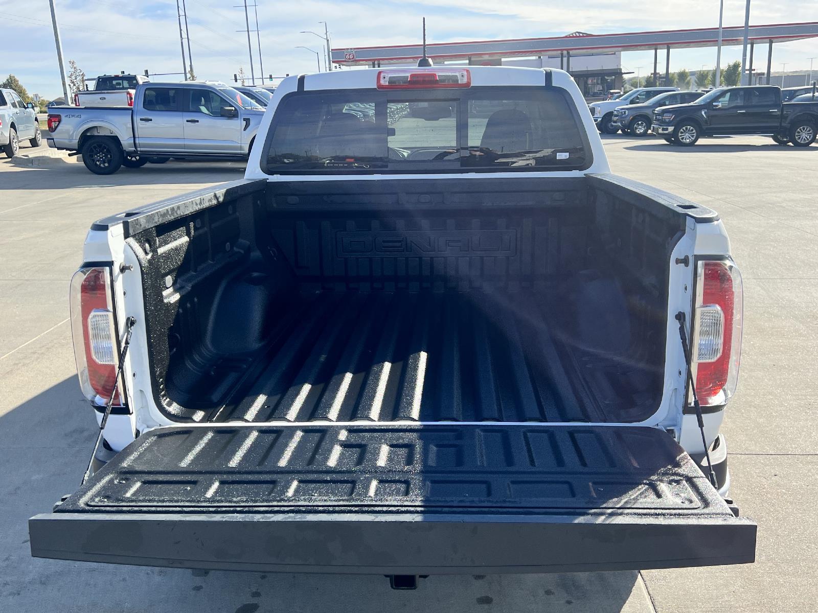 Used 2021 GMC Canyon 4WD Denali Crew Cab Truck for sale in Lincoln NE