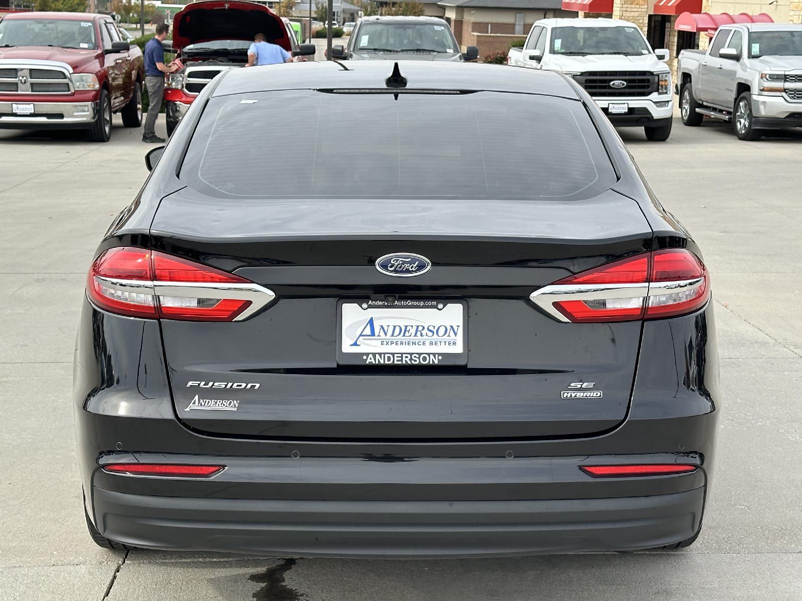 Used 2020 Ford Fusion Hybrid SE Sedan for sale in Lincoln NE