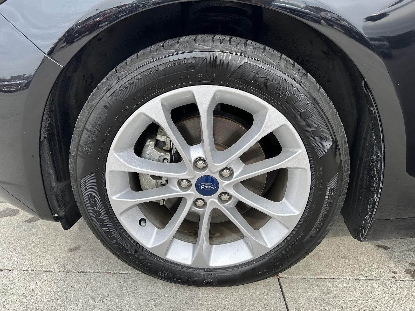 Used 2020 Ford Fusion Hybrid SE Sedan for sale in Lincoln NE