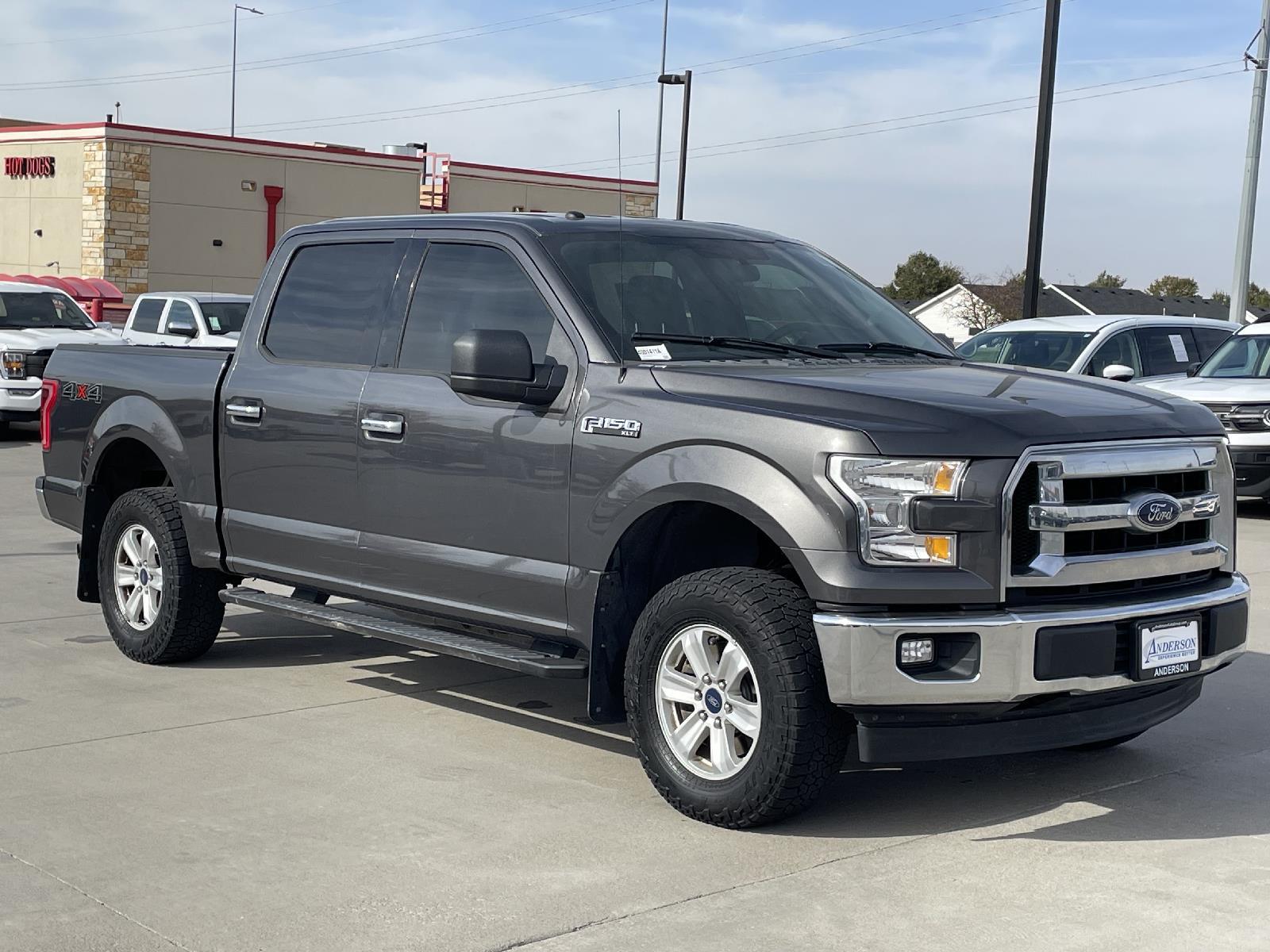 Used 2017 Ford F-150 XLT Crew Cab Truck for sale in Lincoln NE