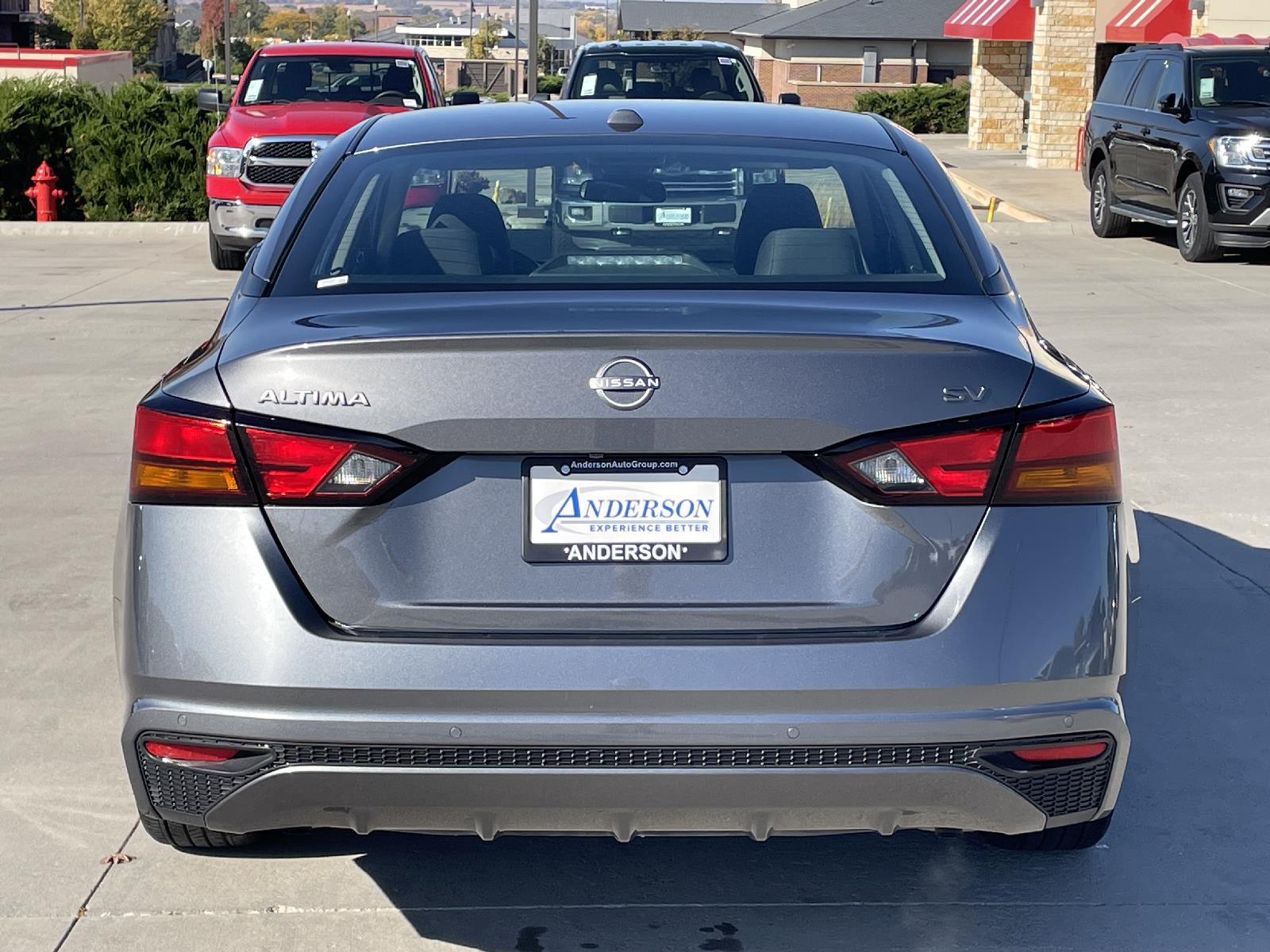 Used 2024 Nissan Altima 2.5 SV Sedan for sale in Lincoln NE