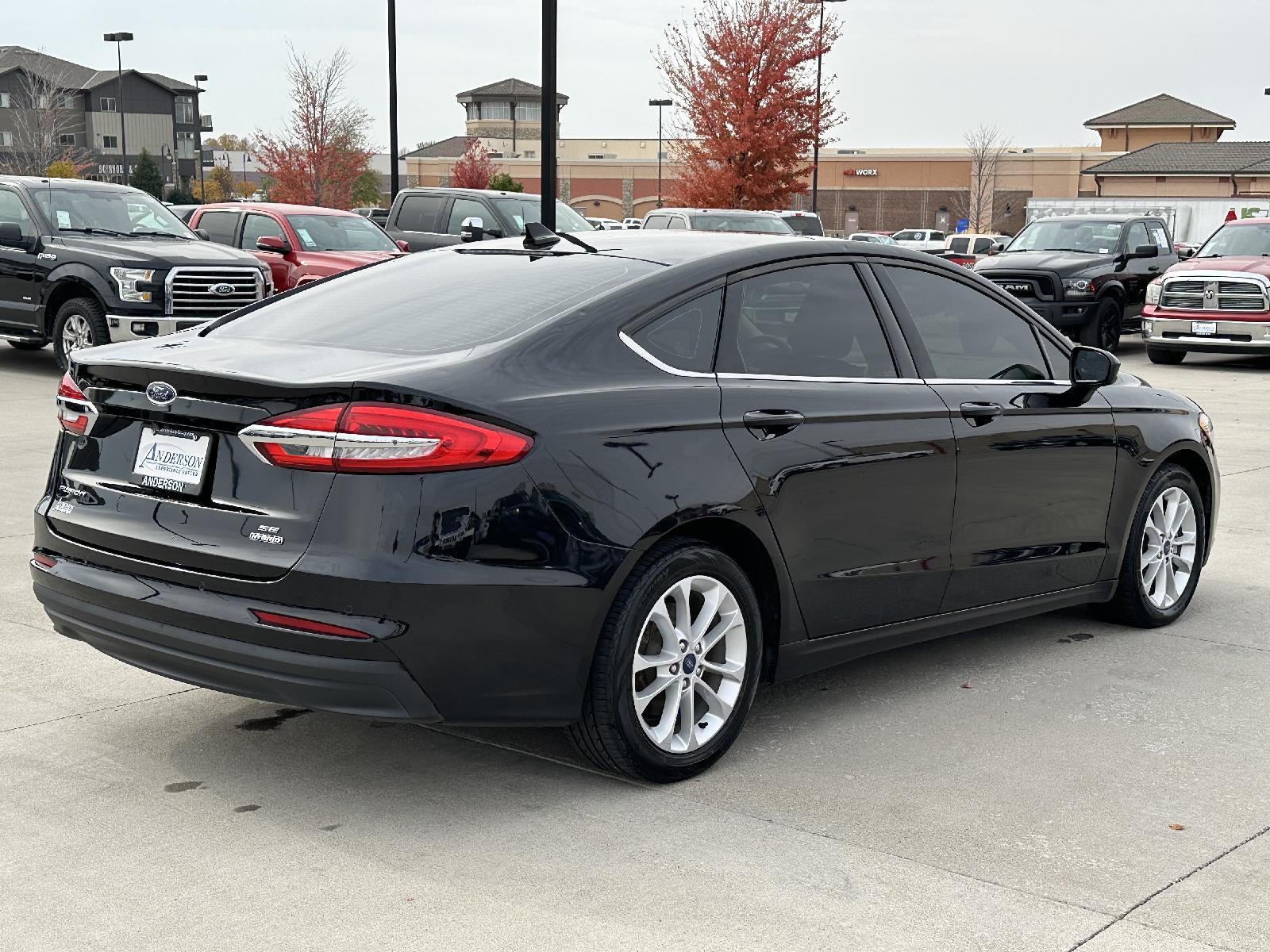 Used 2020 Ford Fusion Hybrid SE Sedan for sale in Lincoln NE