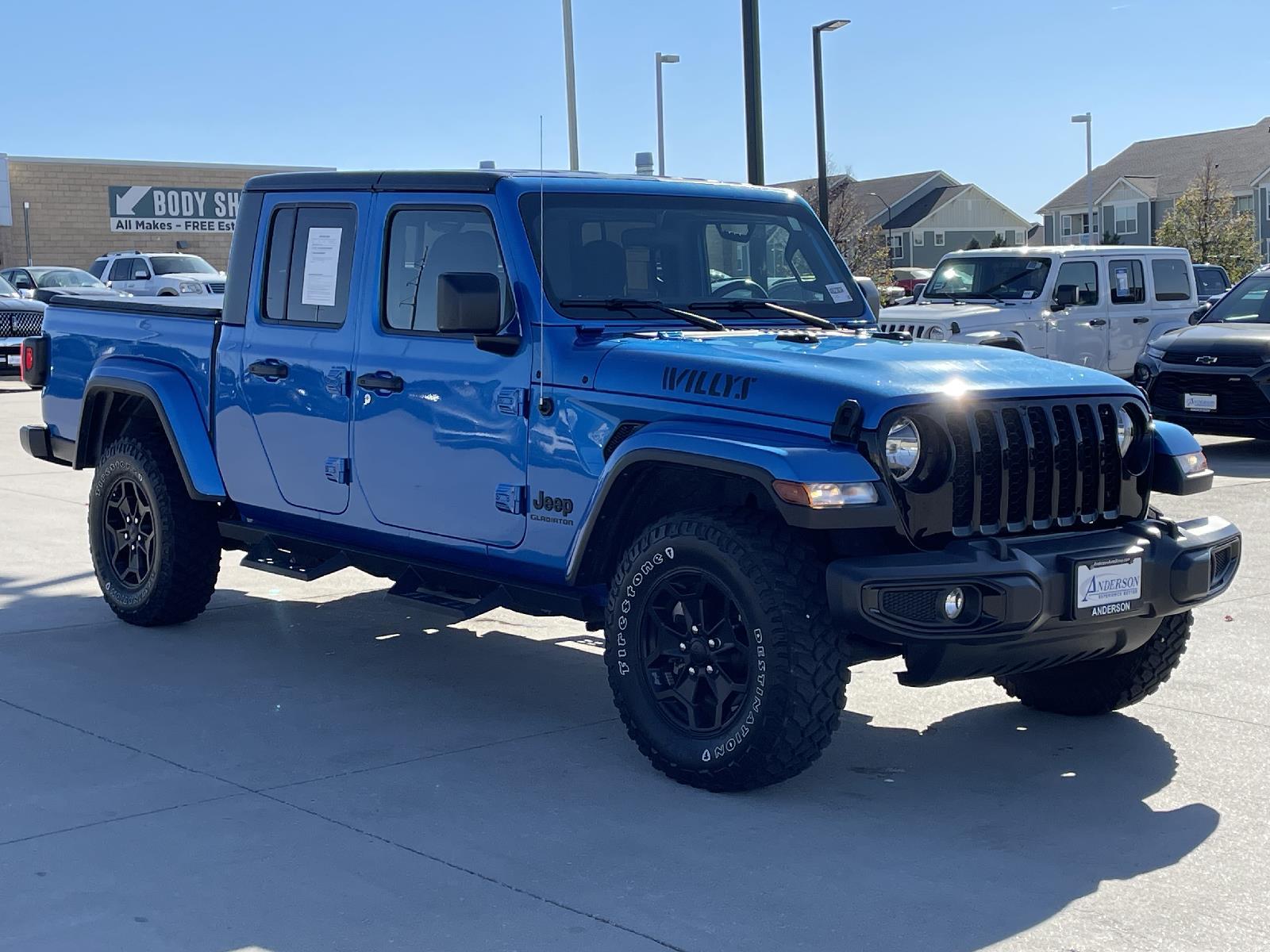 Used 2022 Jeep Gladiator Willys Crew Cab Truck for sale in Lincoln NE