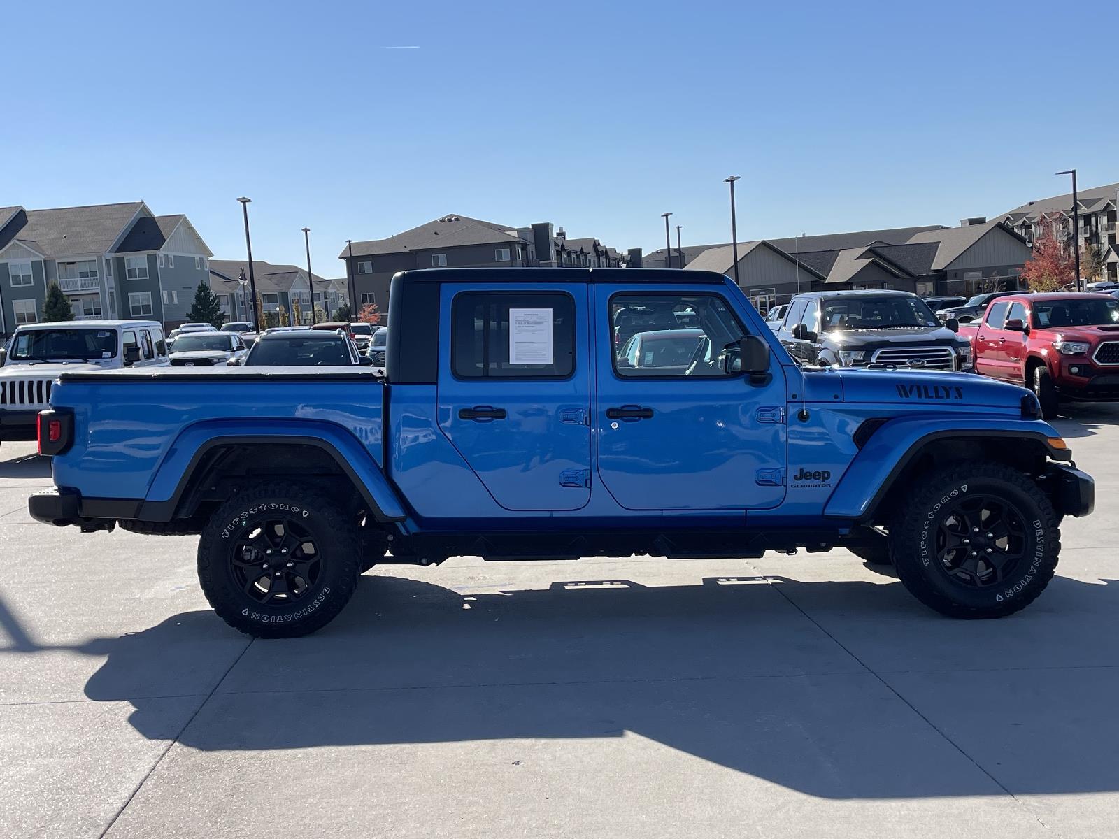 Used 2022 Jeep Gladiator Willys Crew Cab Truck for sale in Lincoln NE