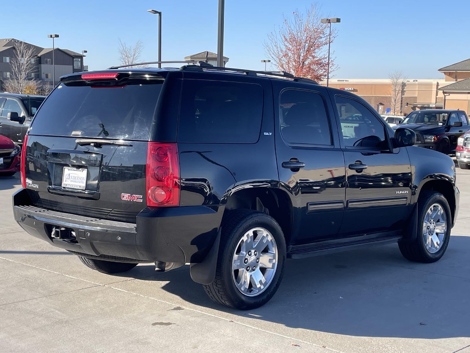 Used 2013 GMC Yukon SLT SUV for sale in Lincoln NE