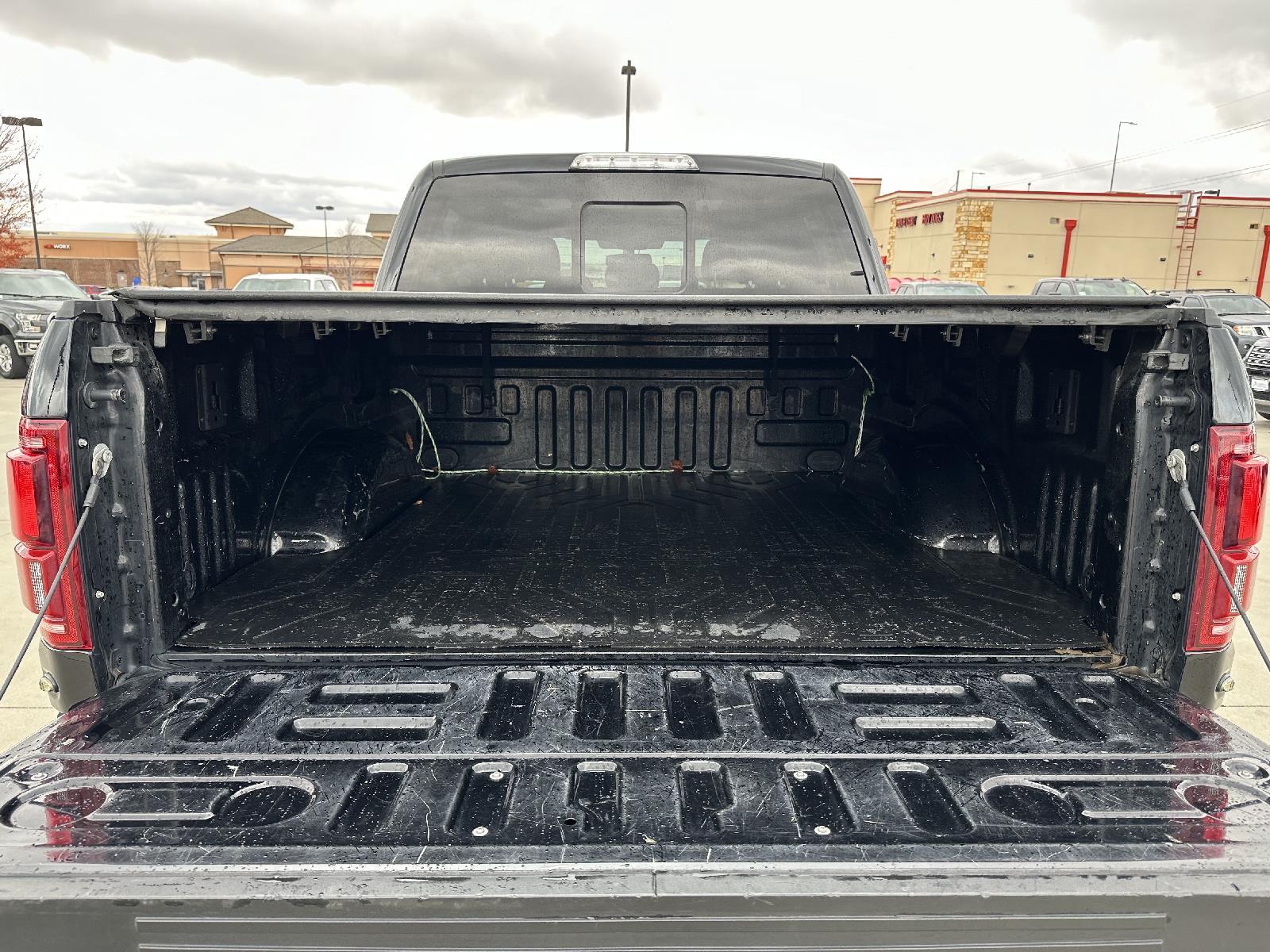 Used 2019 Ford F-150 Raptor Crew Cab Truck for sale in Lincoln NE