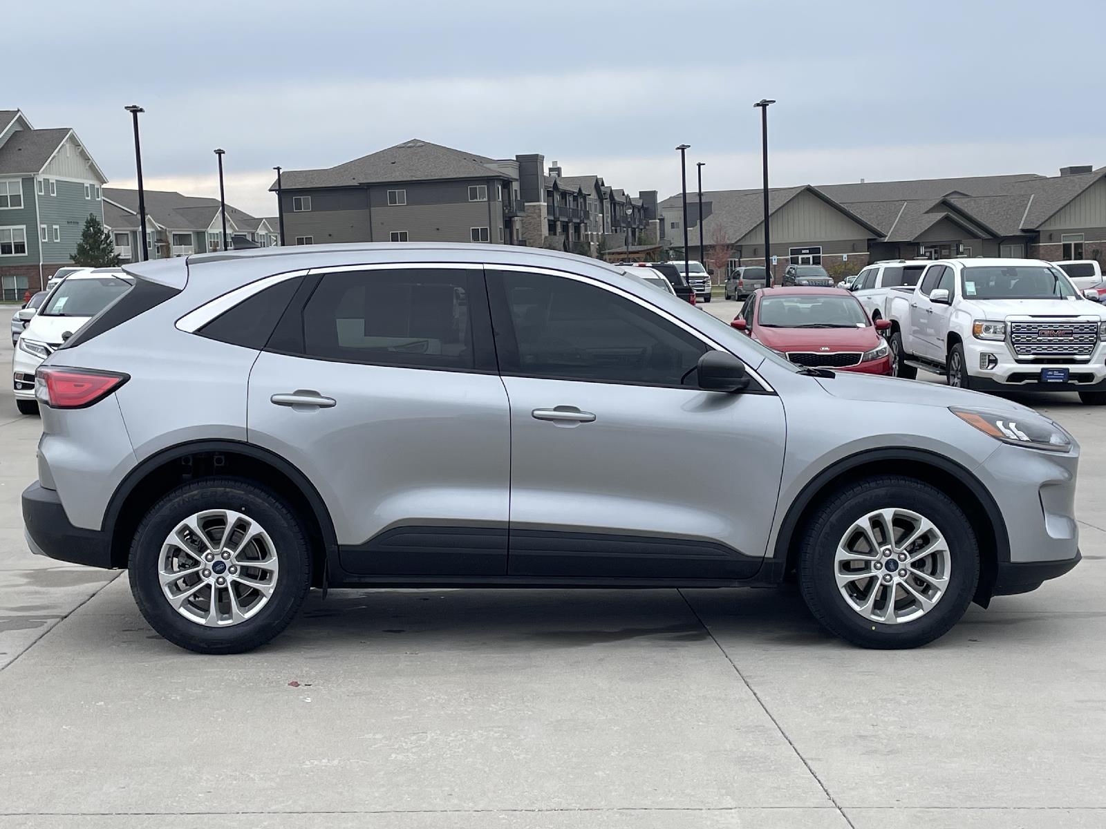 Used 2022 Ford Escape SE SUV for sale in Lincoln NE