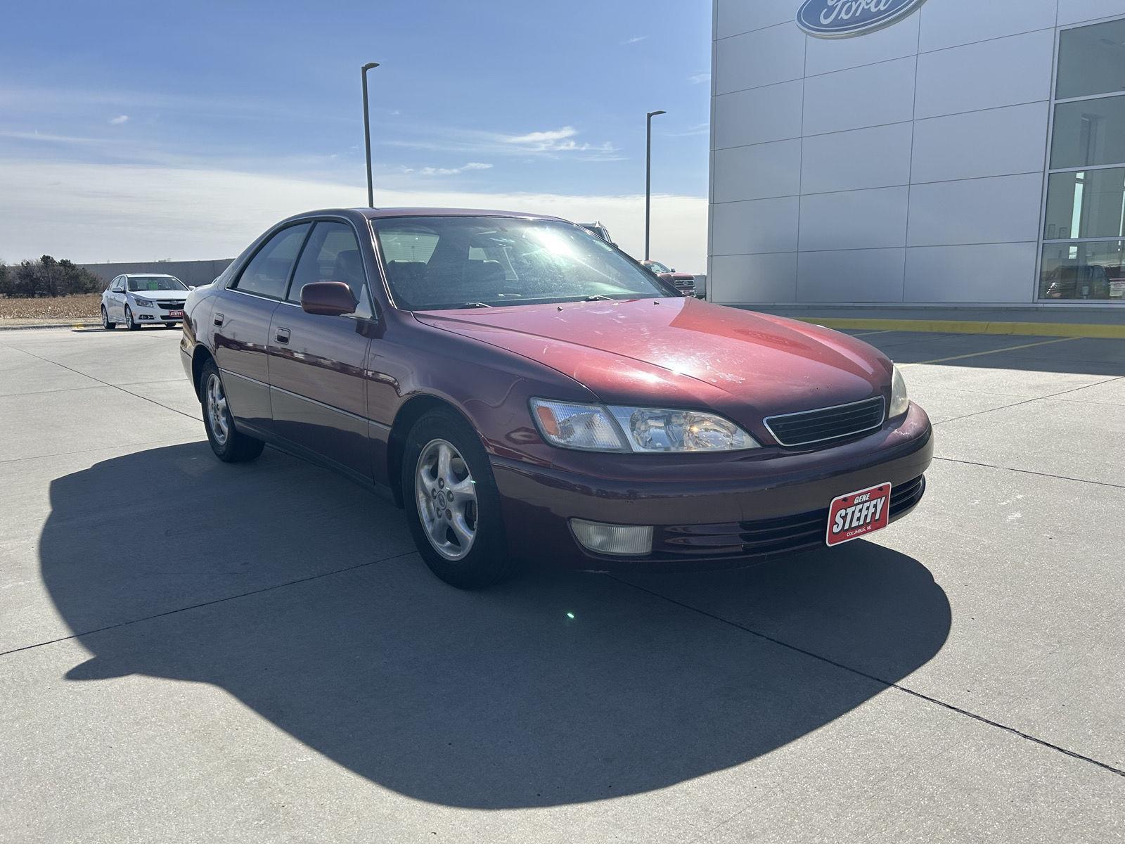 1999 Lexus ES 300 FWD