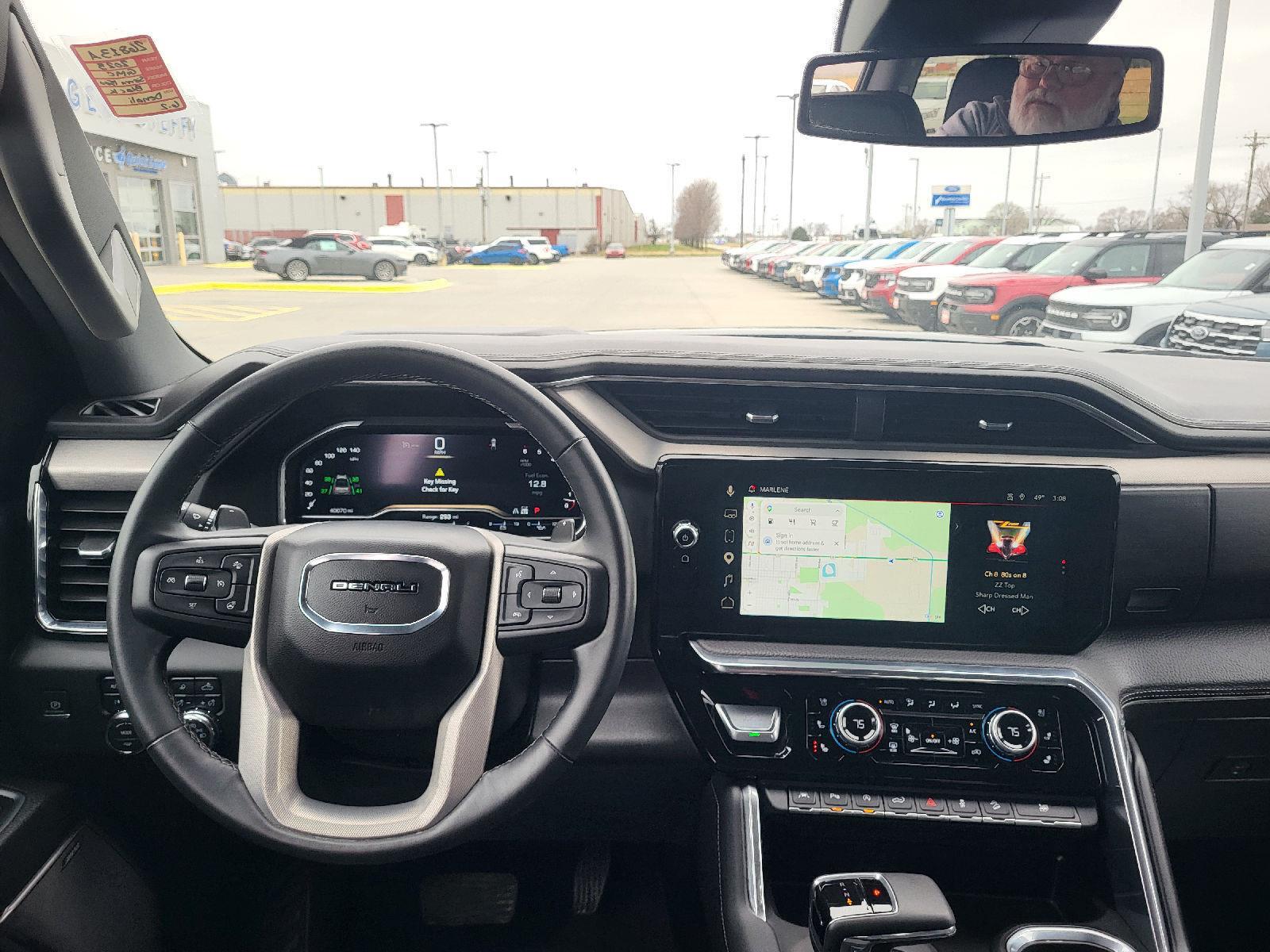 View vehicle photo 2