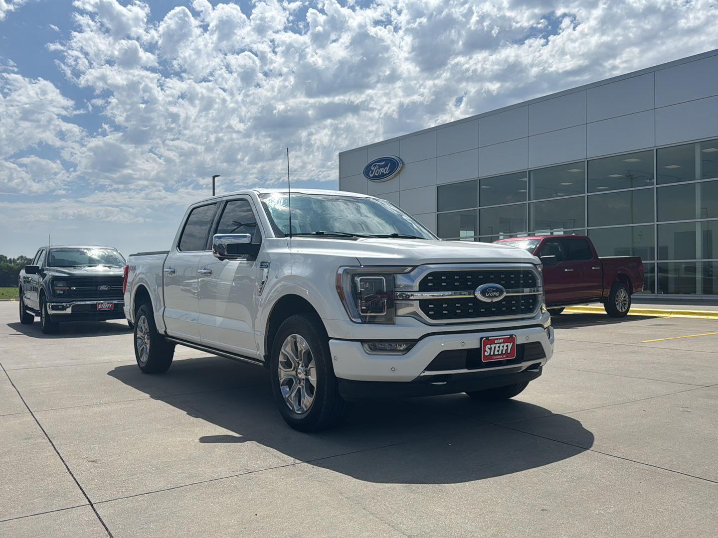 Star White Metallic Tri-Coat 2023 Ford F-150 Platinum SuperCrew 4WD Pickup Truck Four-Wheel Drive Automatic