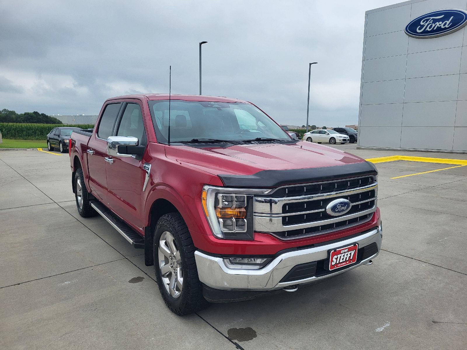 Rapid Red Metallic Tinted Clearcoat 2022 Ford F-150 Pickup Truck Four-Wheel Drive Automatic