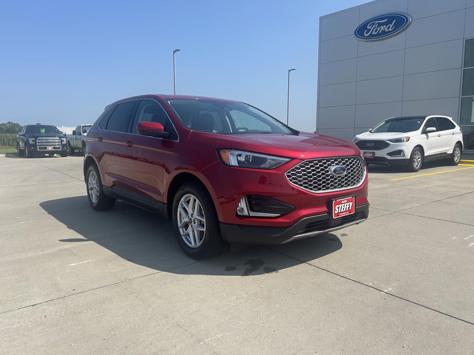 Red 2023 Ford Edge SUV / Crossover All-Wheel Drive 8-Speed Automatic