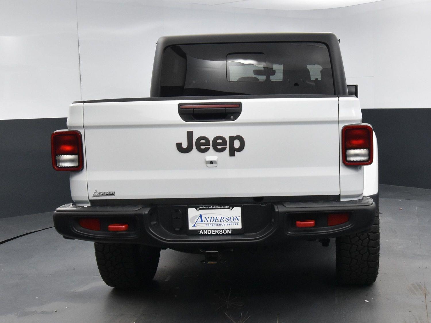 Used 2023 Jeep Gladiator Rubicon Crew Cab Truck for sale in Grand Island NE