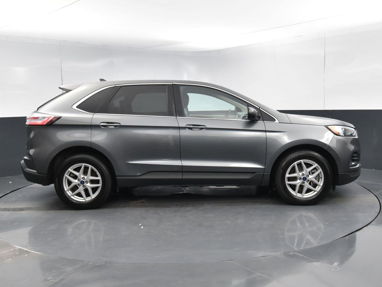 Used 2022 Ford Edge SEL SUV for sale in Grand Island NE