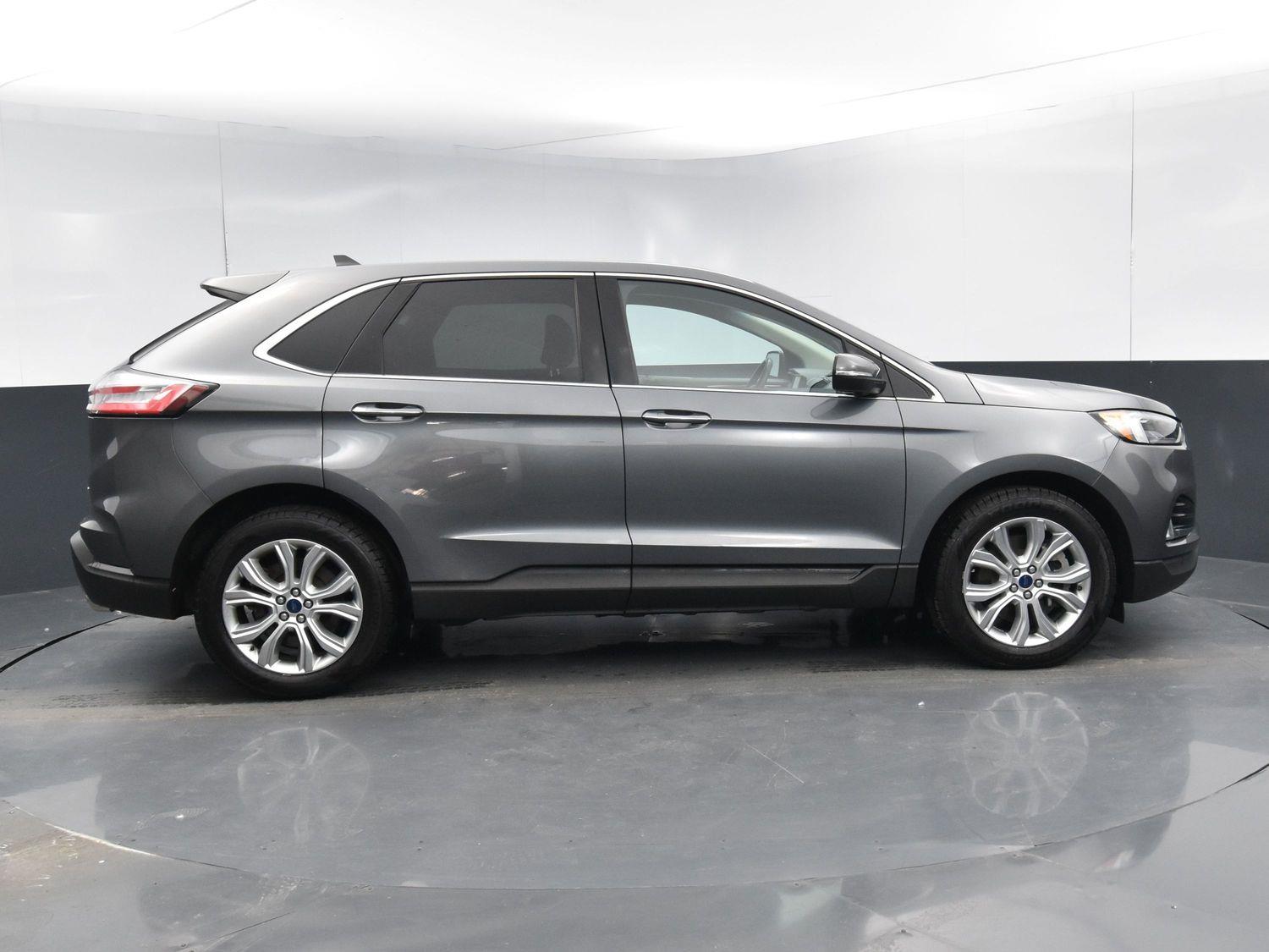 Used 2022 Ford Edge Titanium SUV for sale in Grand Island NE