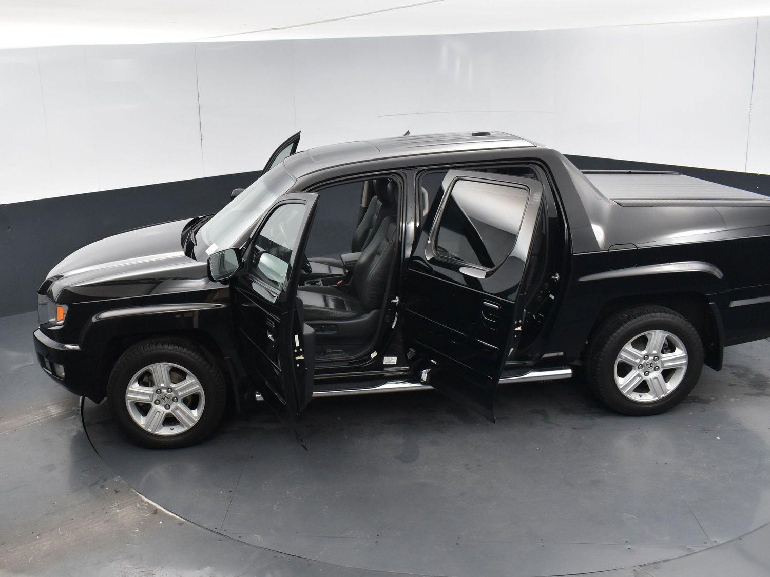 Used 2011 Honda Ridgeline RTL Crew Cab Truck for sale in Grand Island NE