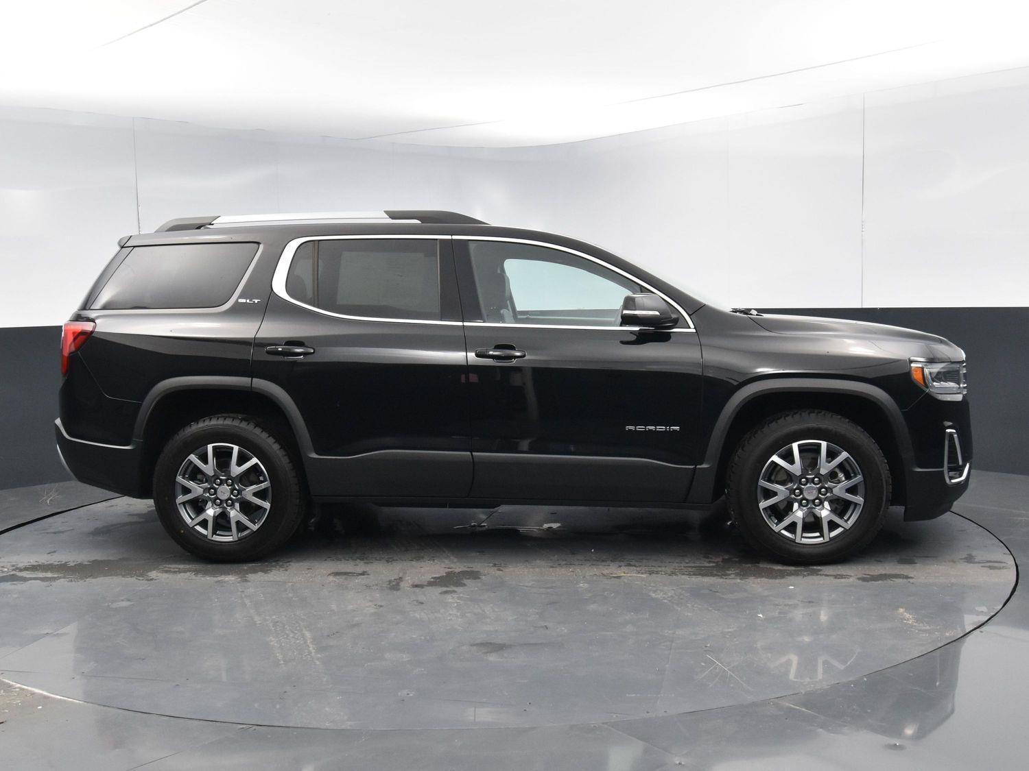 Used 2023 GMC Acadia SLT 4 door for sale in Grand Island NE