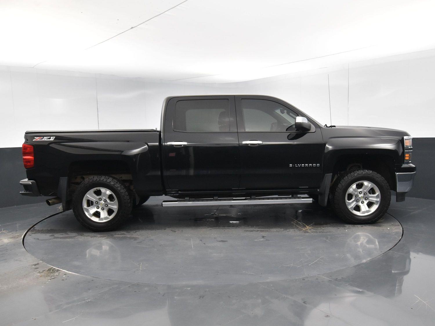 Used 2014 Chevrolet Silverado 1500 LT Crew Cab Truck for sale in Grand Island NE