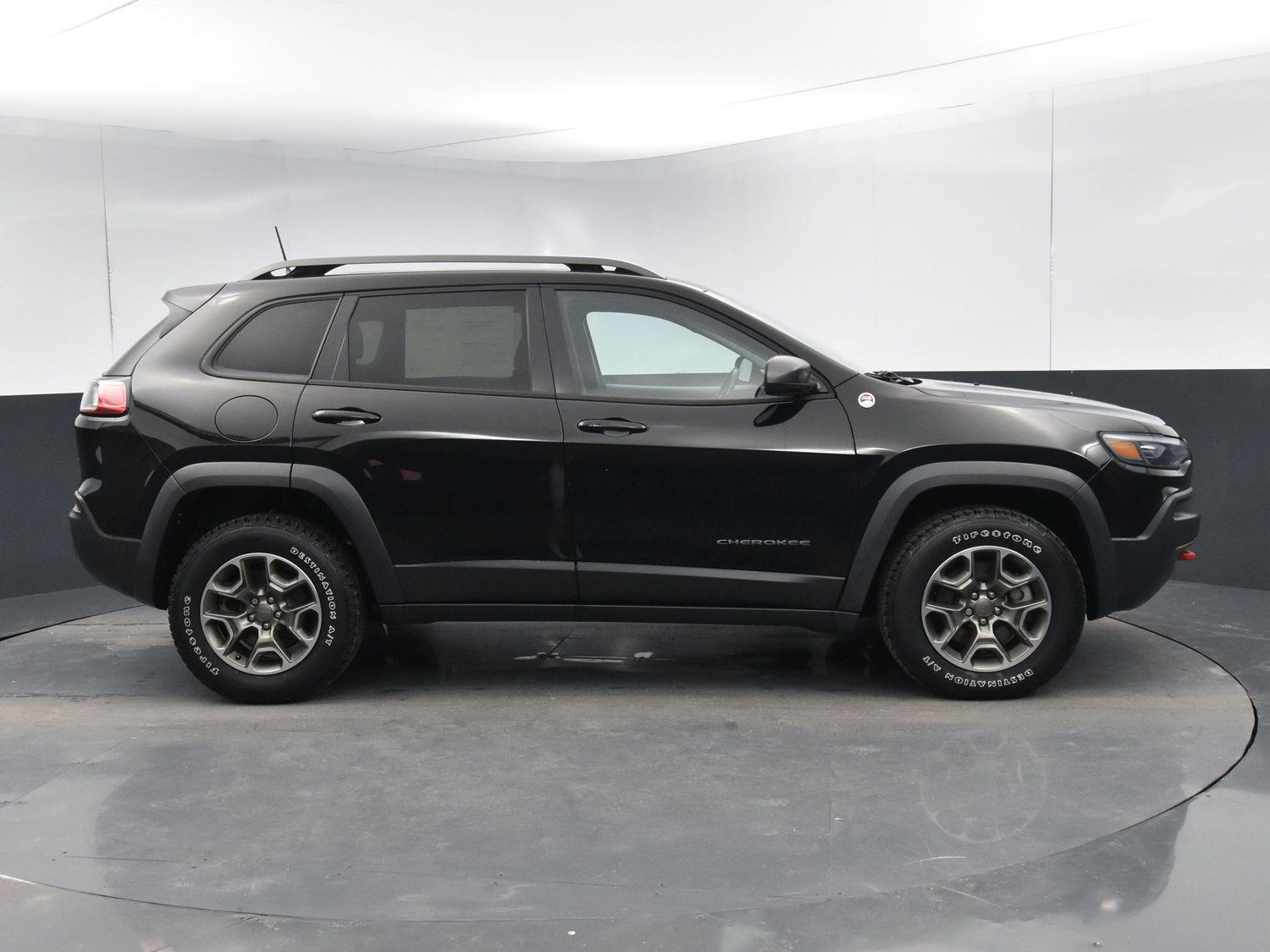 Used 2020 Jeep Cherokee Trailhawk SUV for sale in Grand Island NE