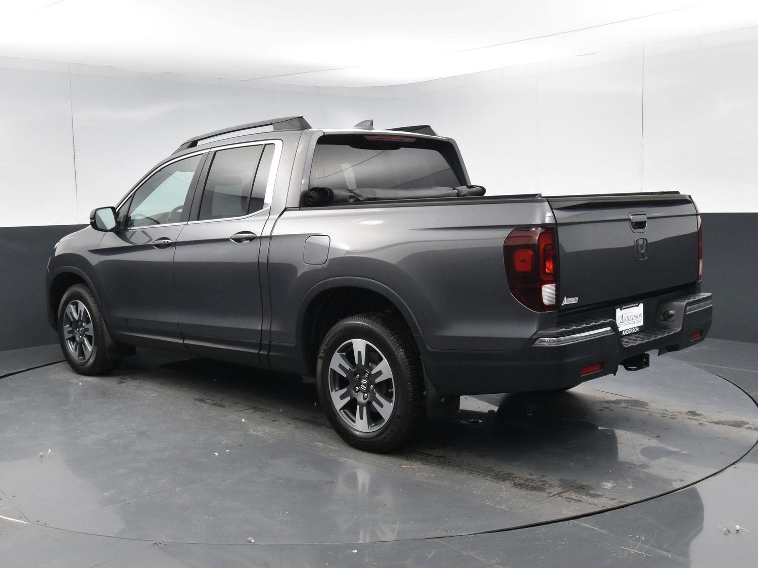 Used 2017 Honda Ridgeline RTL-T Crew Cab Truck for sale in Grand Island NE