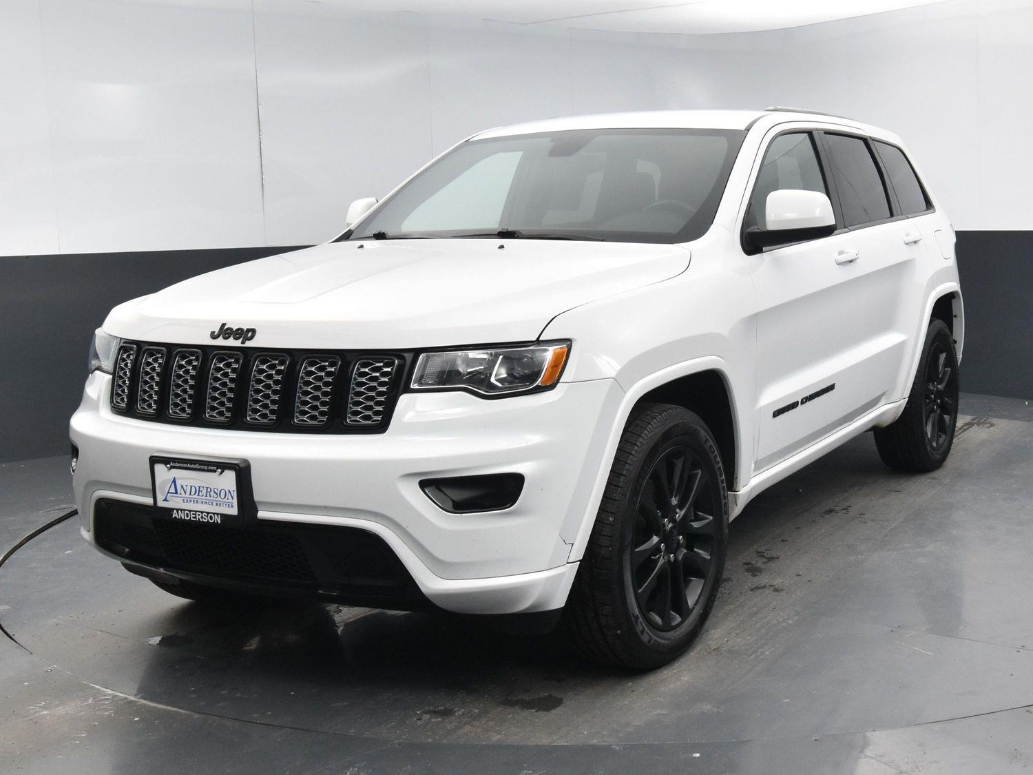 Used 2019 Jeep Grand Cherokee Altitude SUV for sale in Grand Island NE