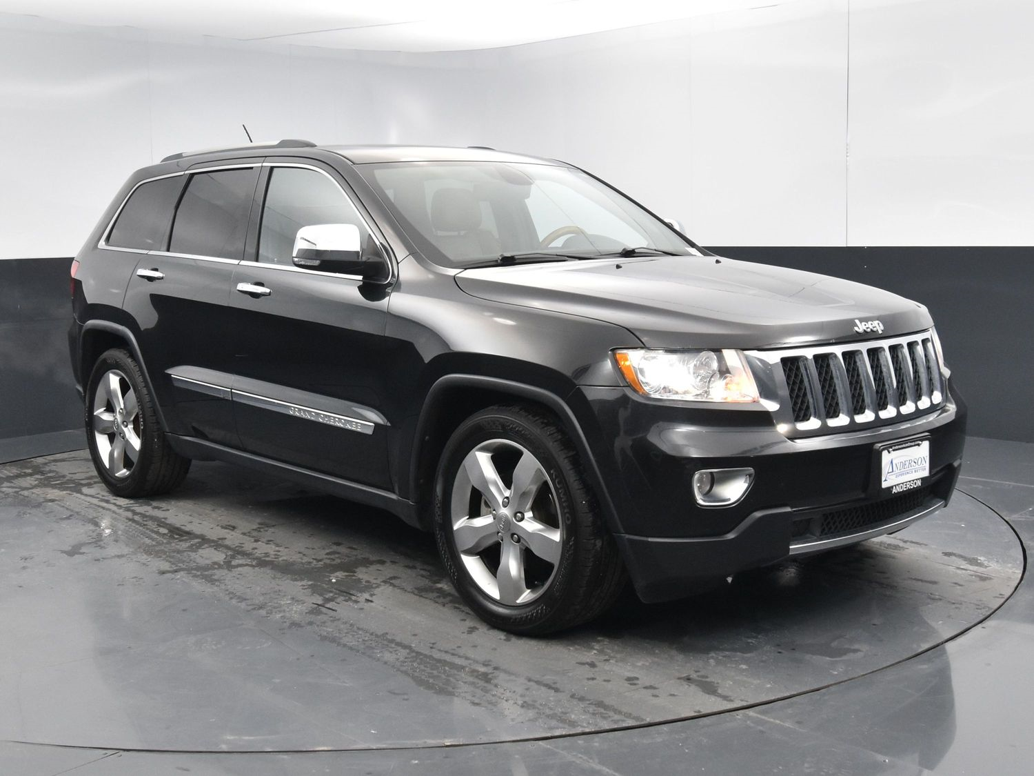 Used 2012 Jeep Grand Cherokee Overland SUV for sale in Grand Island NE