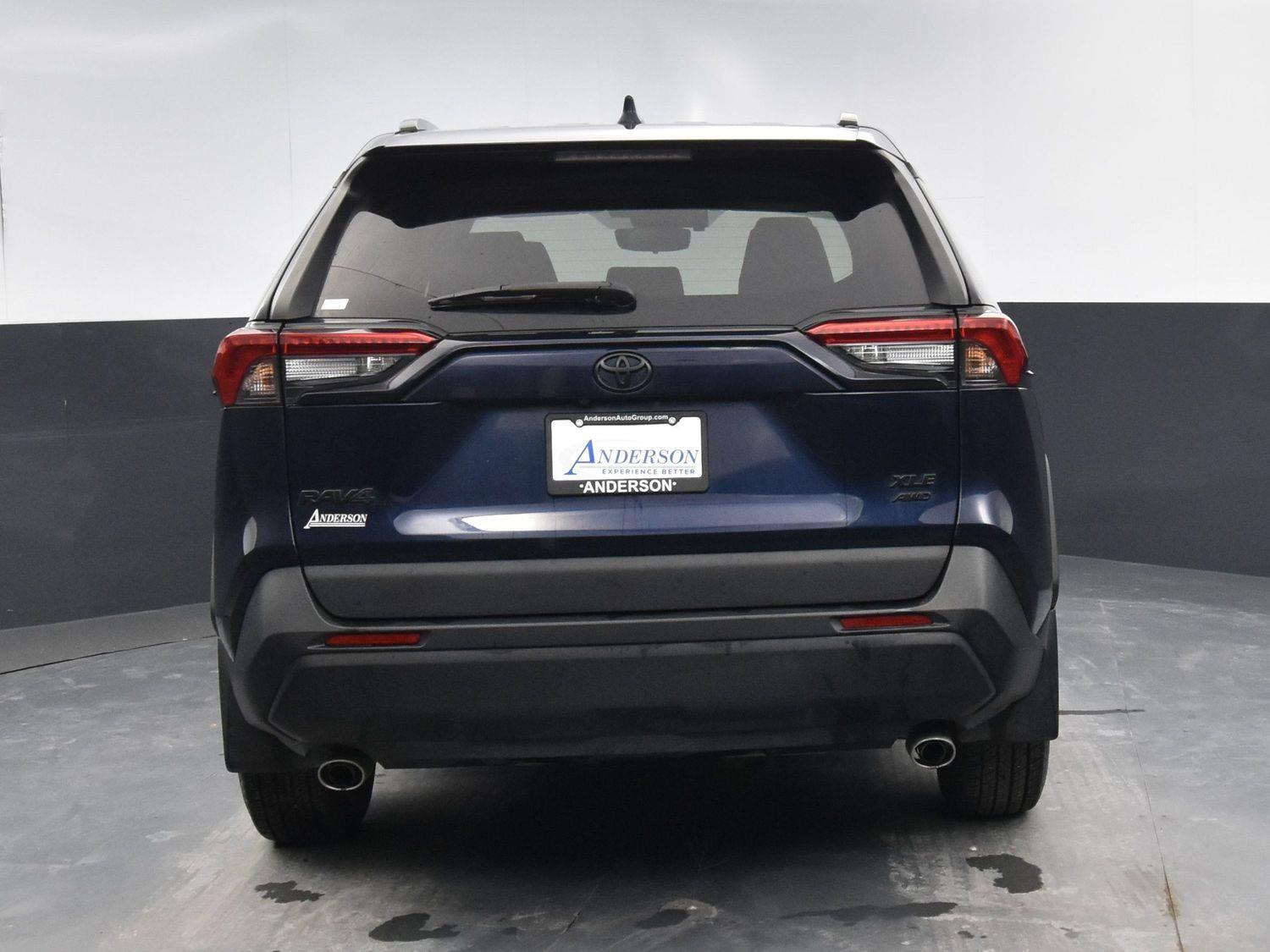 Used 2020 Toyota RAV4 XLE SUV for sale in Grand Island NE