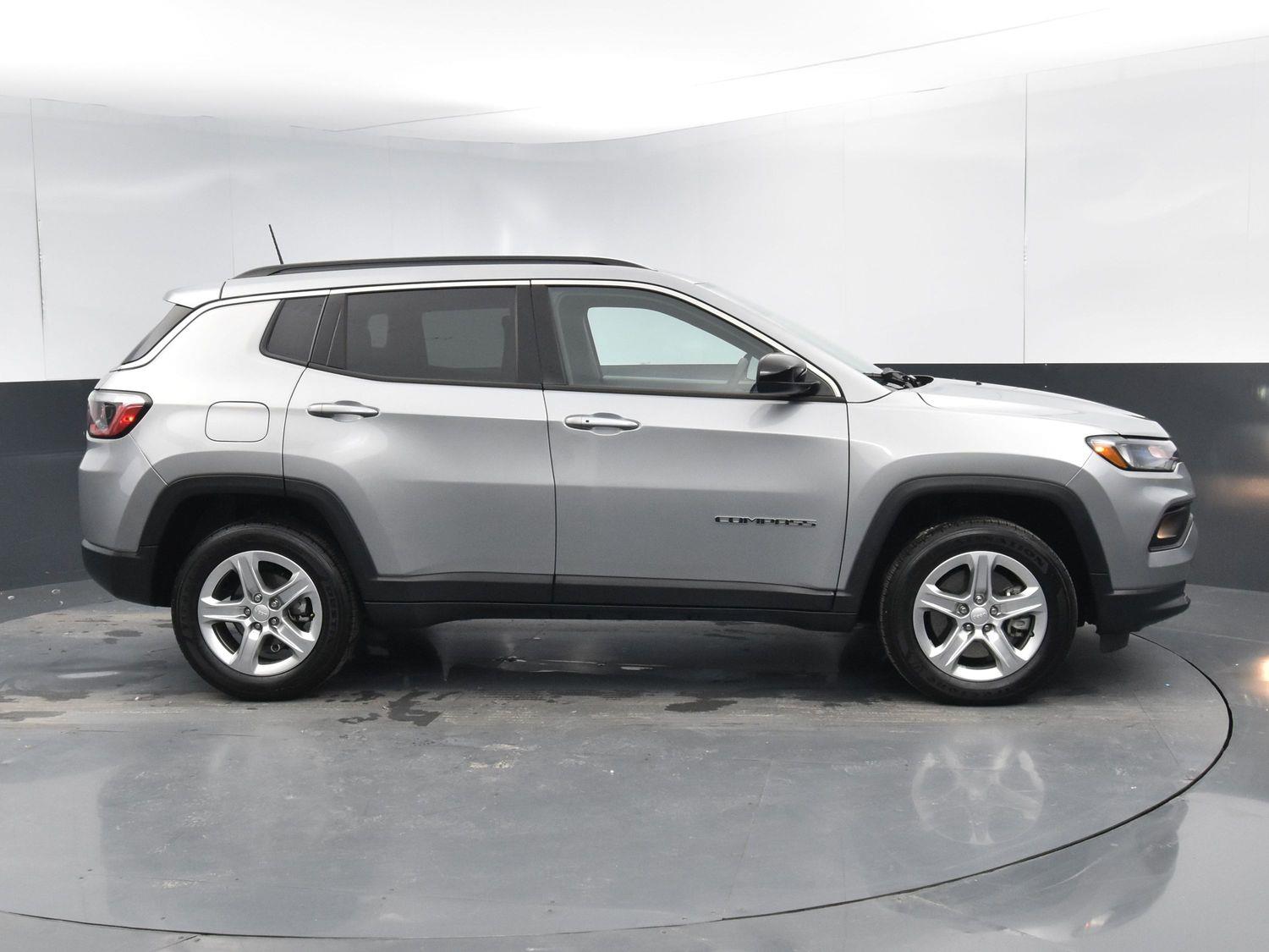 Used 2023 Jeep Compass Latitude SUV for sale in Grand Island NE