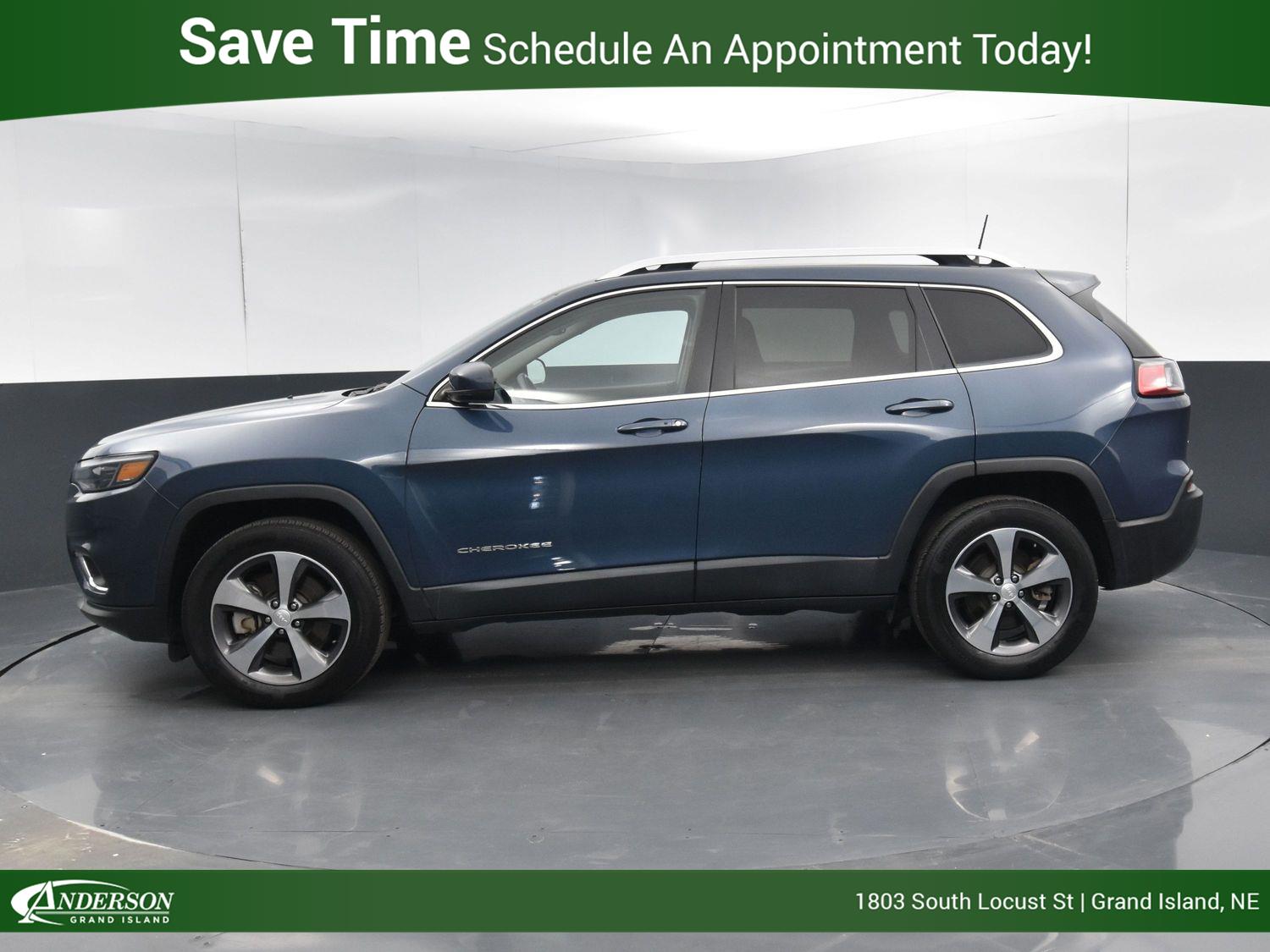 Used 2020 Jeep Cherokee Limited SUV for sale in Grand Island NE