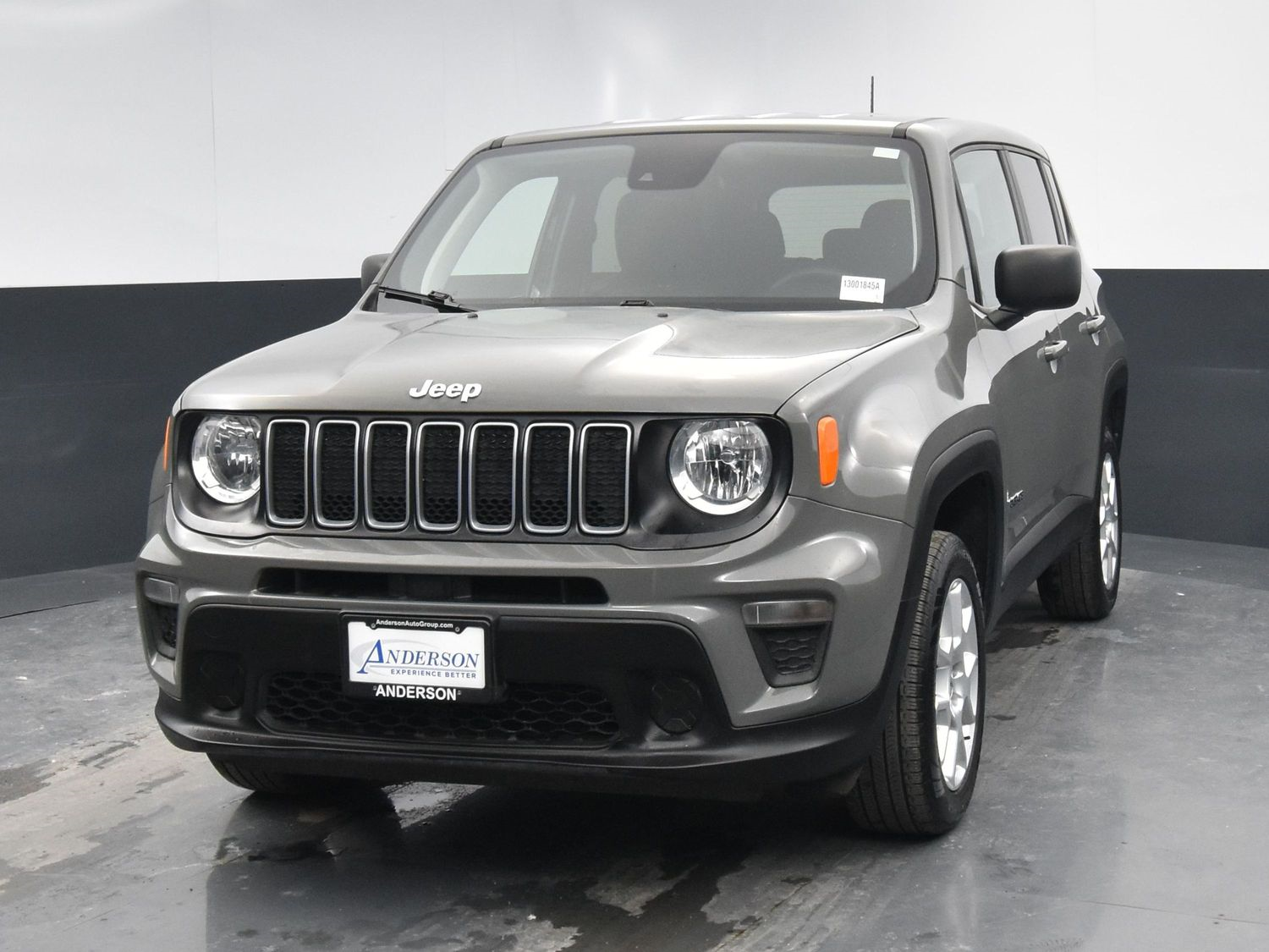 Used 2023 Jeep Renegade Latitude SUV for sale in Grand Island NE