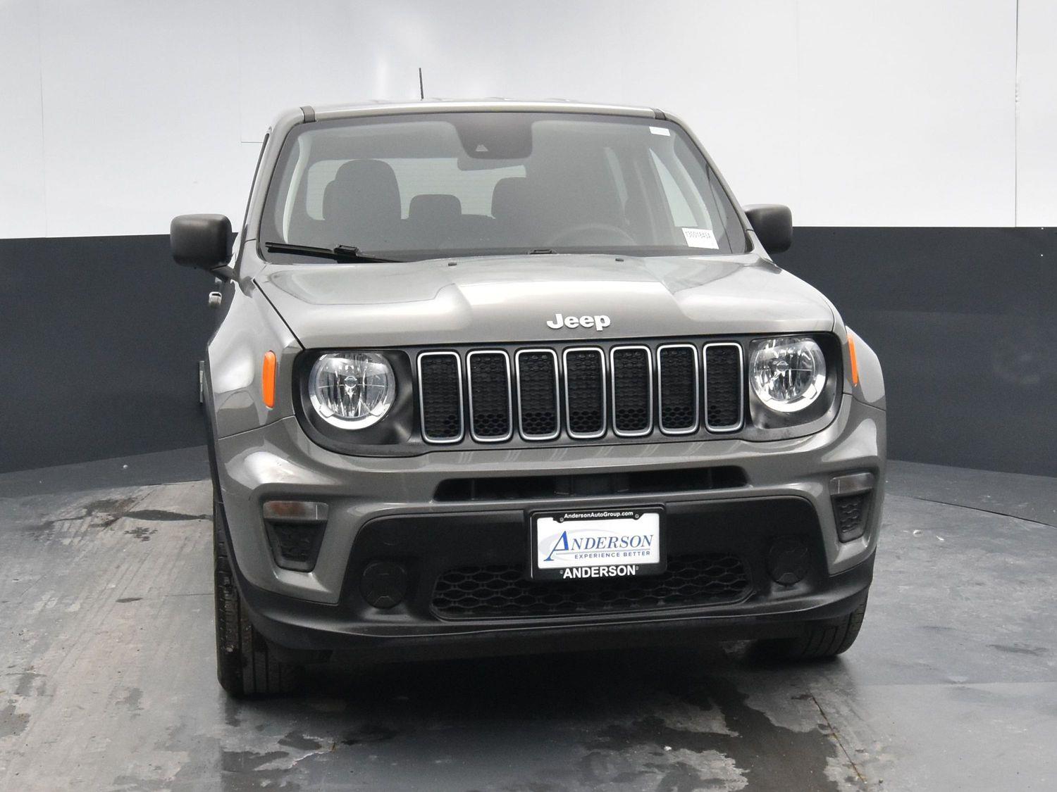 Used 2023 Jeep Renegade Latitude SUV for sale in Grand Island NE