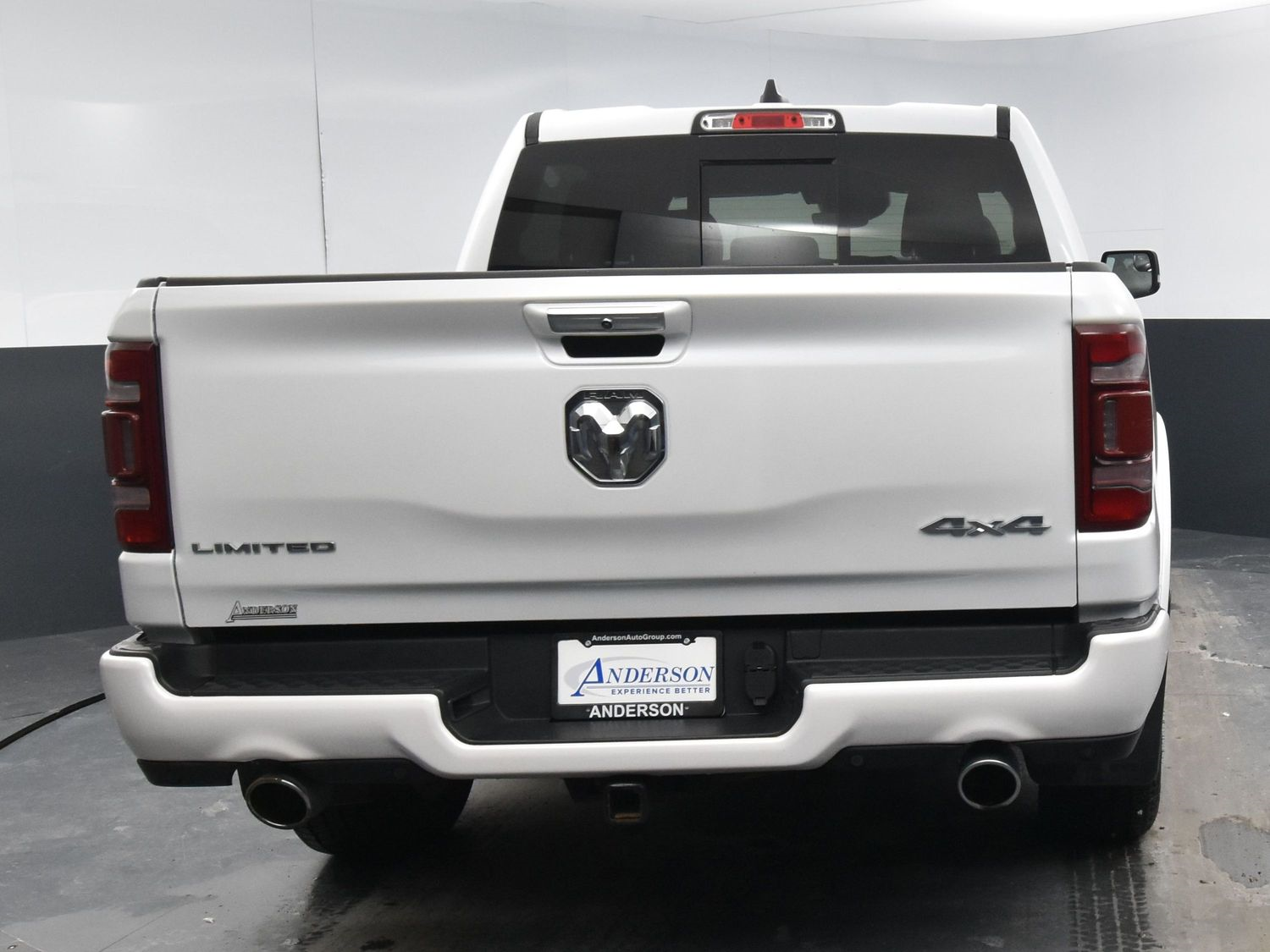 Used 2022 Ram 1500 Limited Crew Cab Truck for sale in Grand Island NE