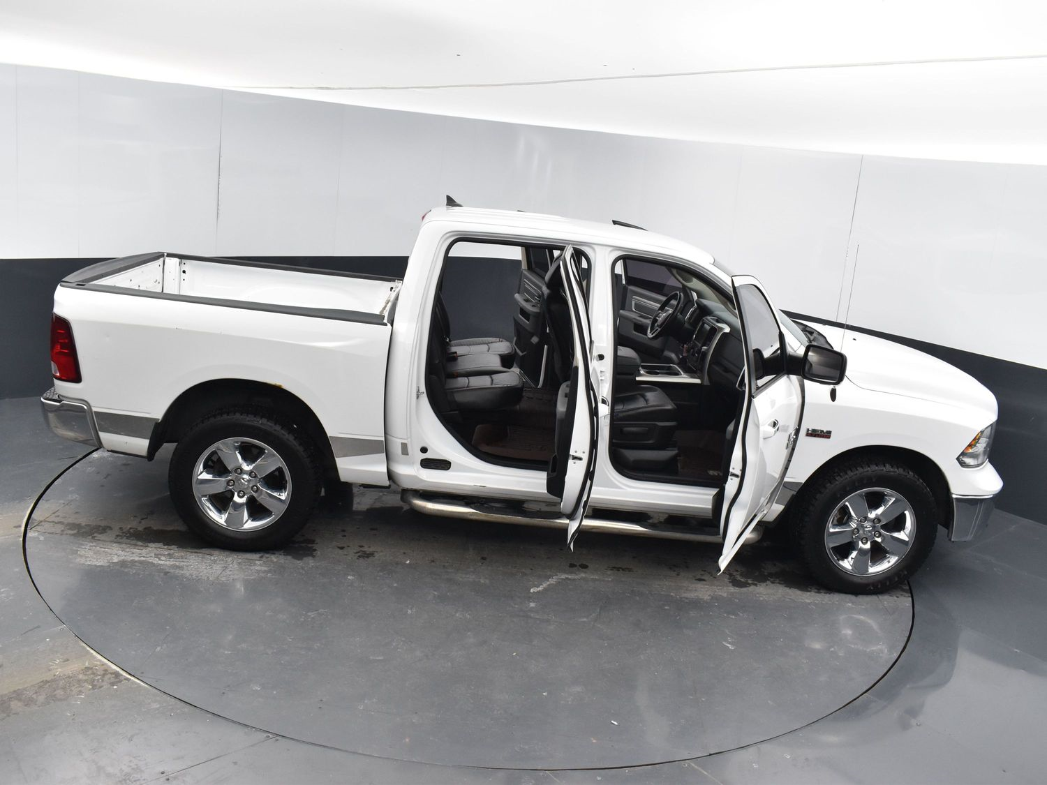 Used 2015 Ram 1500 Big Horn Crew Cab Truck for sale in Grand Island NE