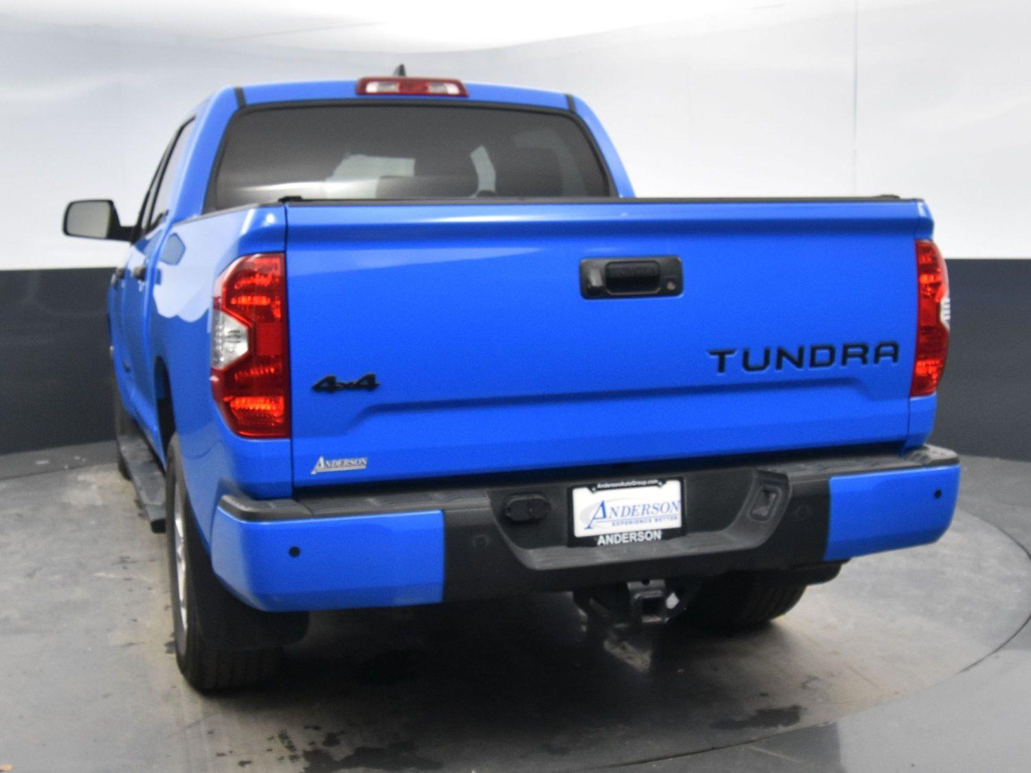 Used 2021 Toyota Tundra 4WD SR5 Crew Cab Truck for sale in Grand Island NE