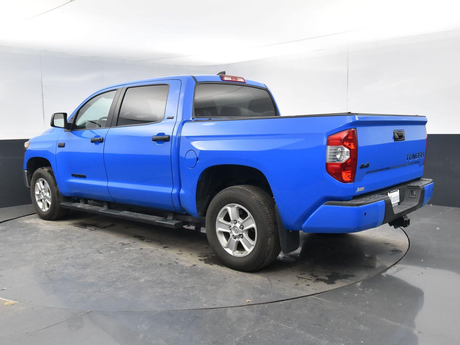 Used 2021 Toyota Tundra 4WD SR5 Crew Cab Truck for sale in Grand Island NE