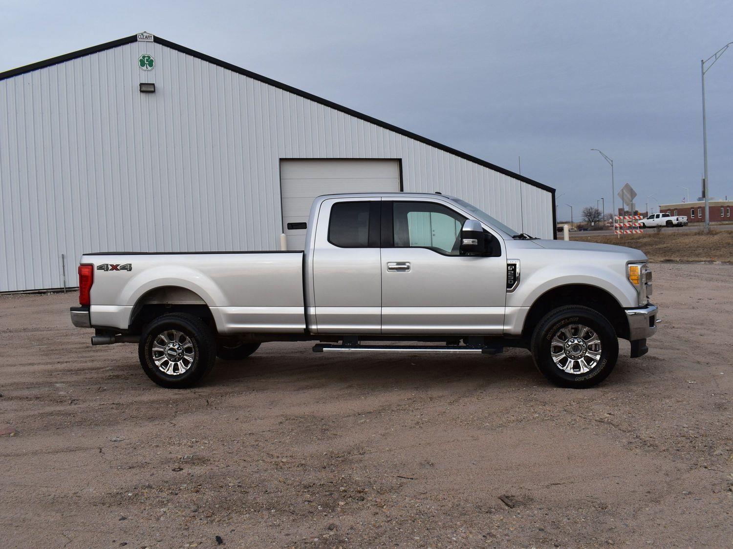 Used 2017 Ford Super Duty F-250 SRW Lariat Super Cab Truck for sale in Grand Island NE